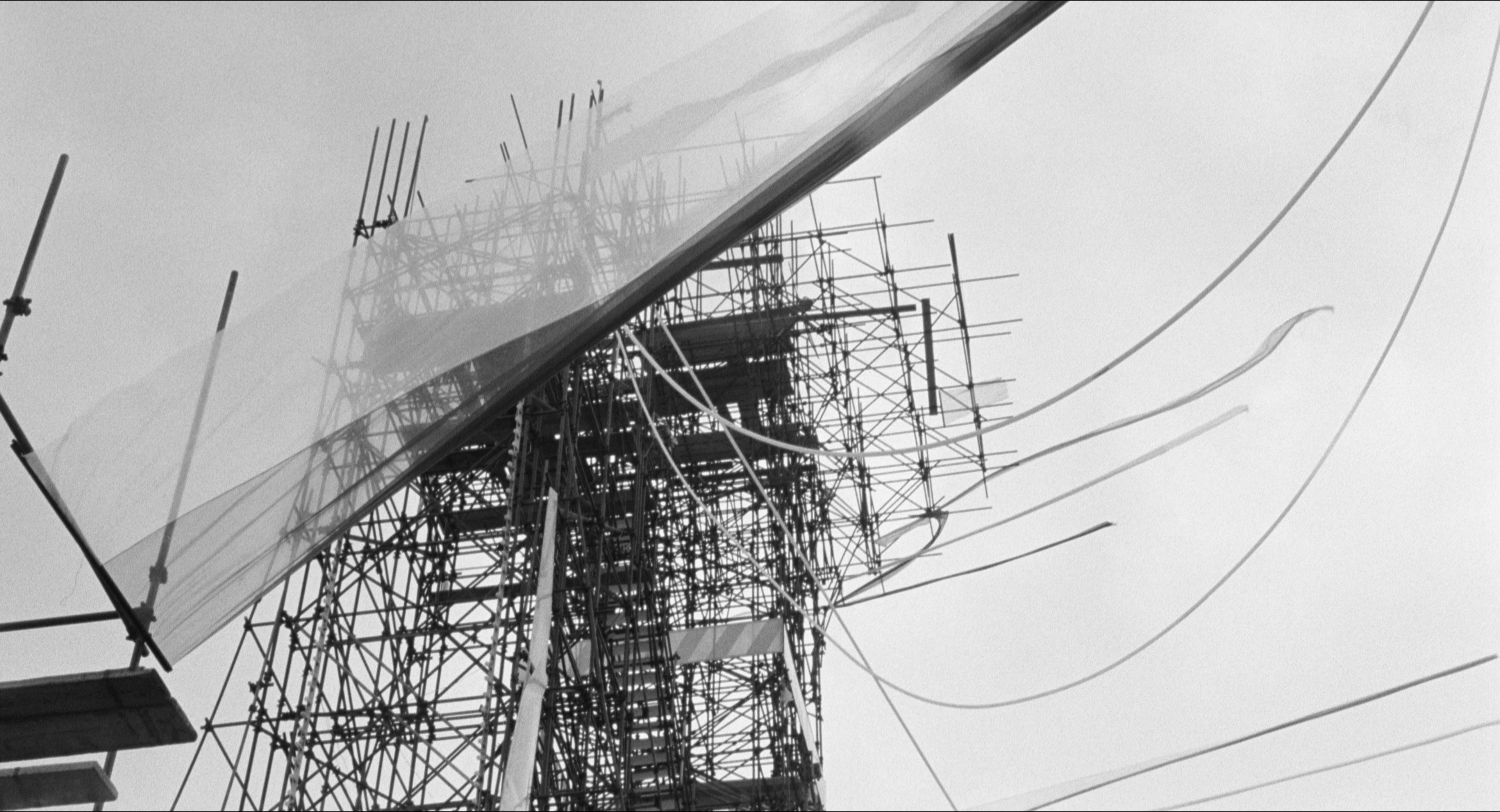 8 1/2 (1963), wide, 1.85:1 — film still