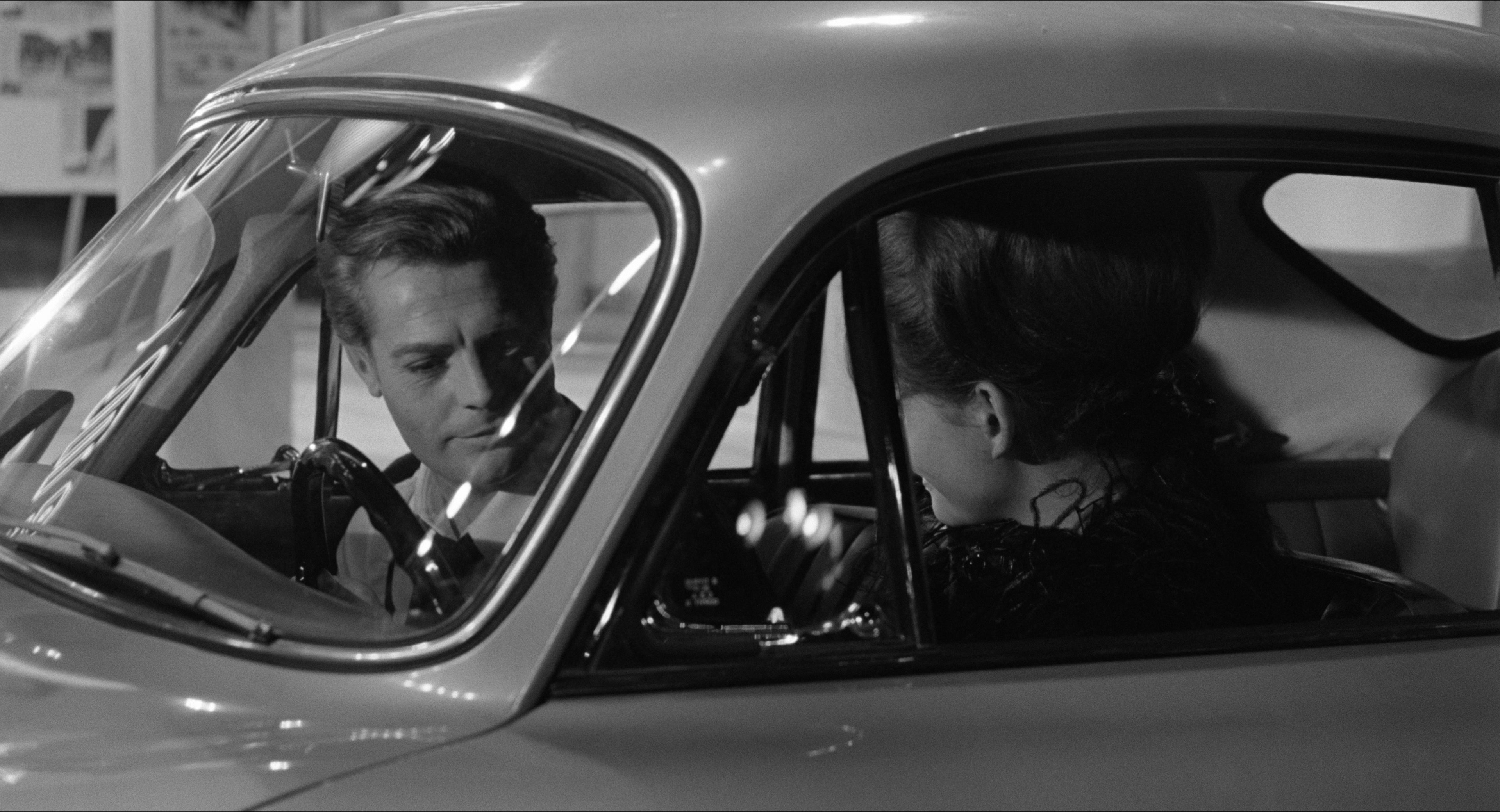 8 1/2 (1963), wide, 1.85:1 — film still