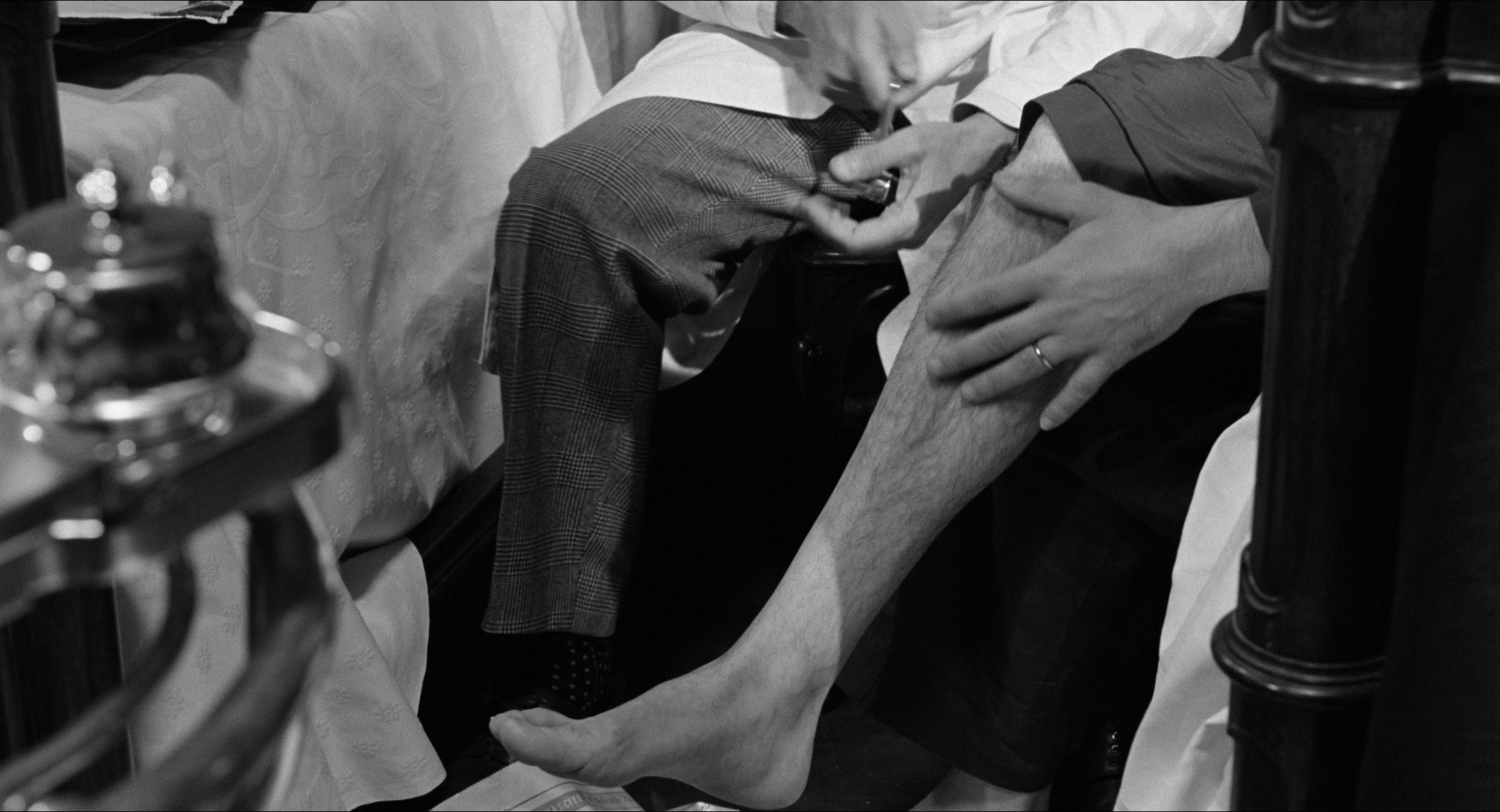 8 1/2 (1963), wide, 1.85:1 — film still