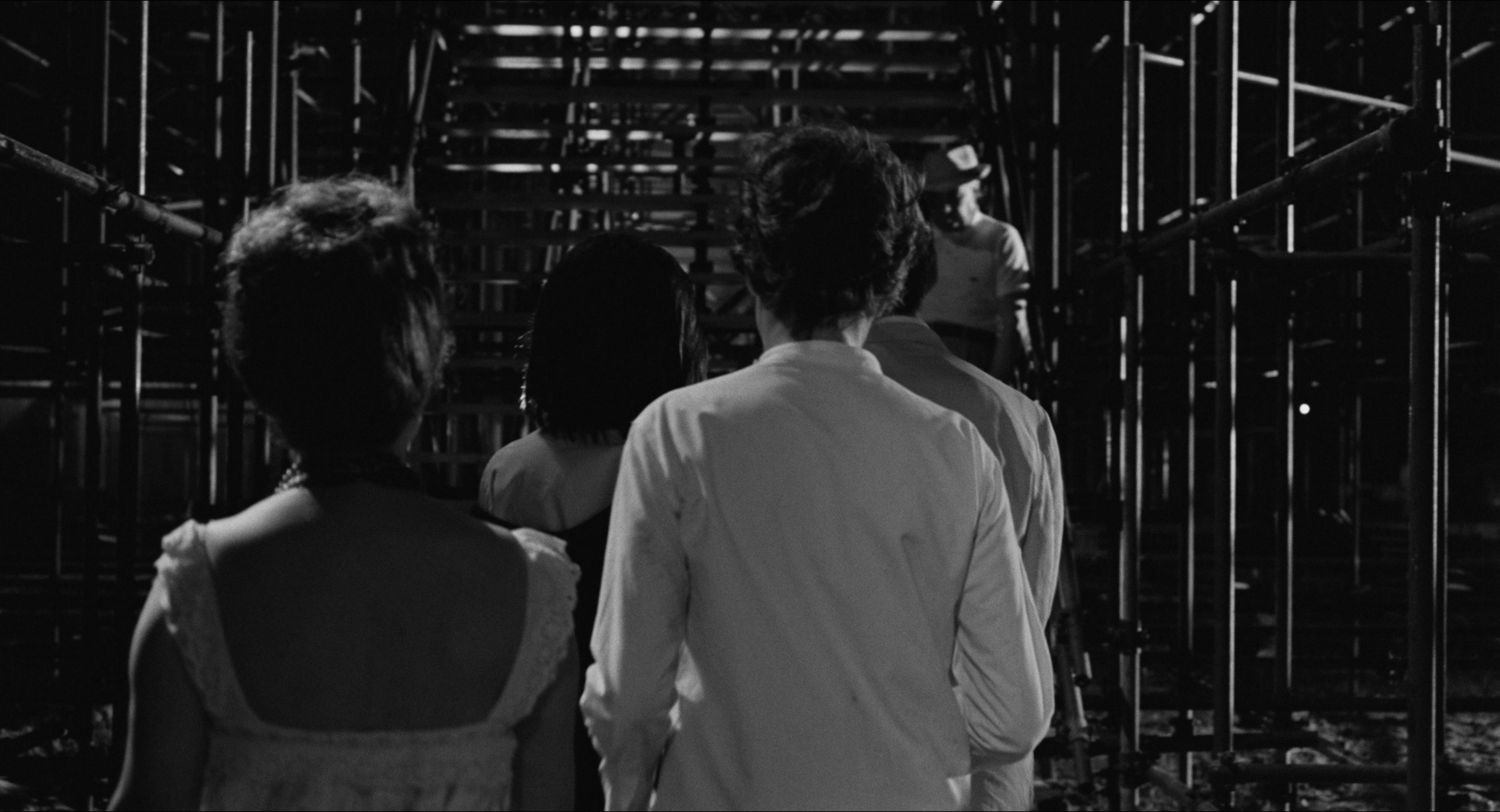 8 1/2 (1963), wide, 1.85:1 — film still