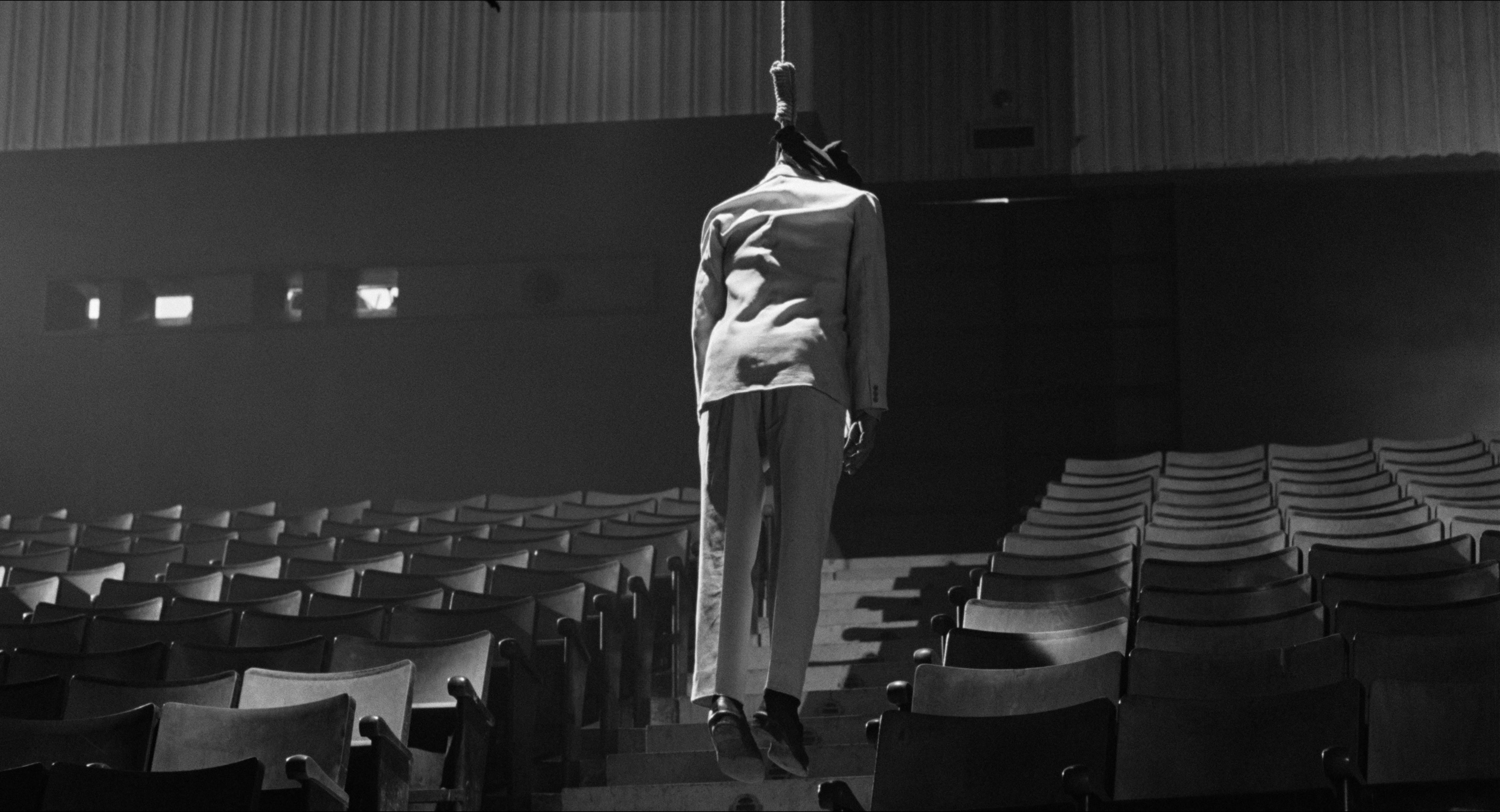 8 1/2 (1963), wide, 1.85:1 — film still