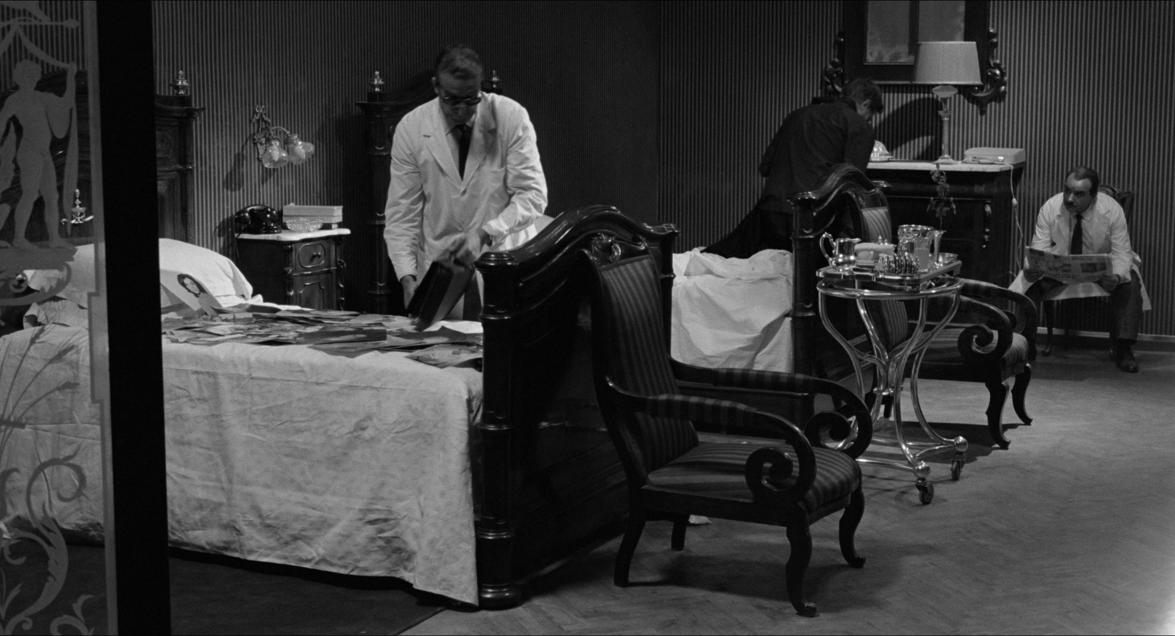 8 1/2 (1963), wide, 1.85:1 — film still