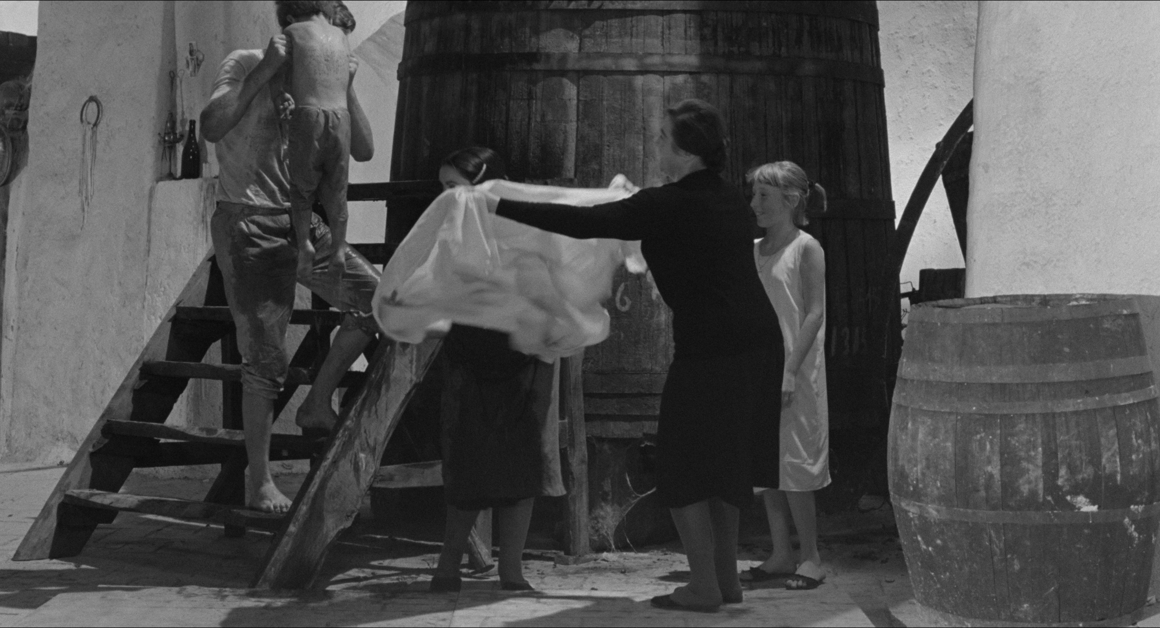 8 1/2 (1963), wide, 1.85:1 — film still