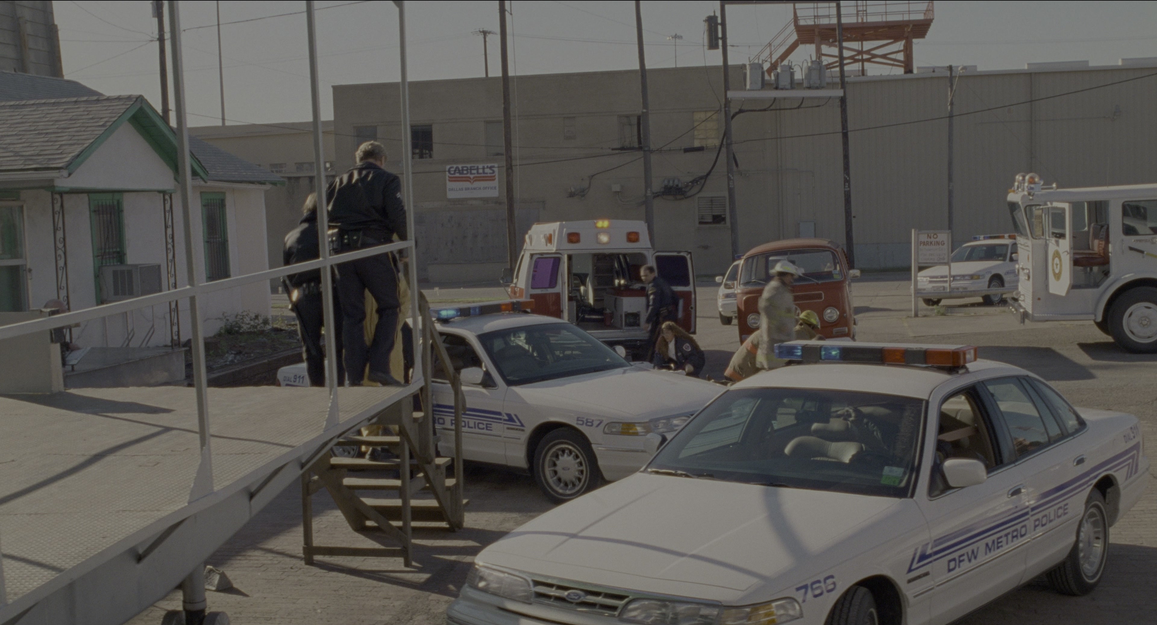 Bottle Rocket (1995), wide, 1.85:1 — film still