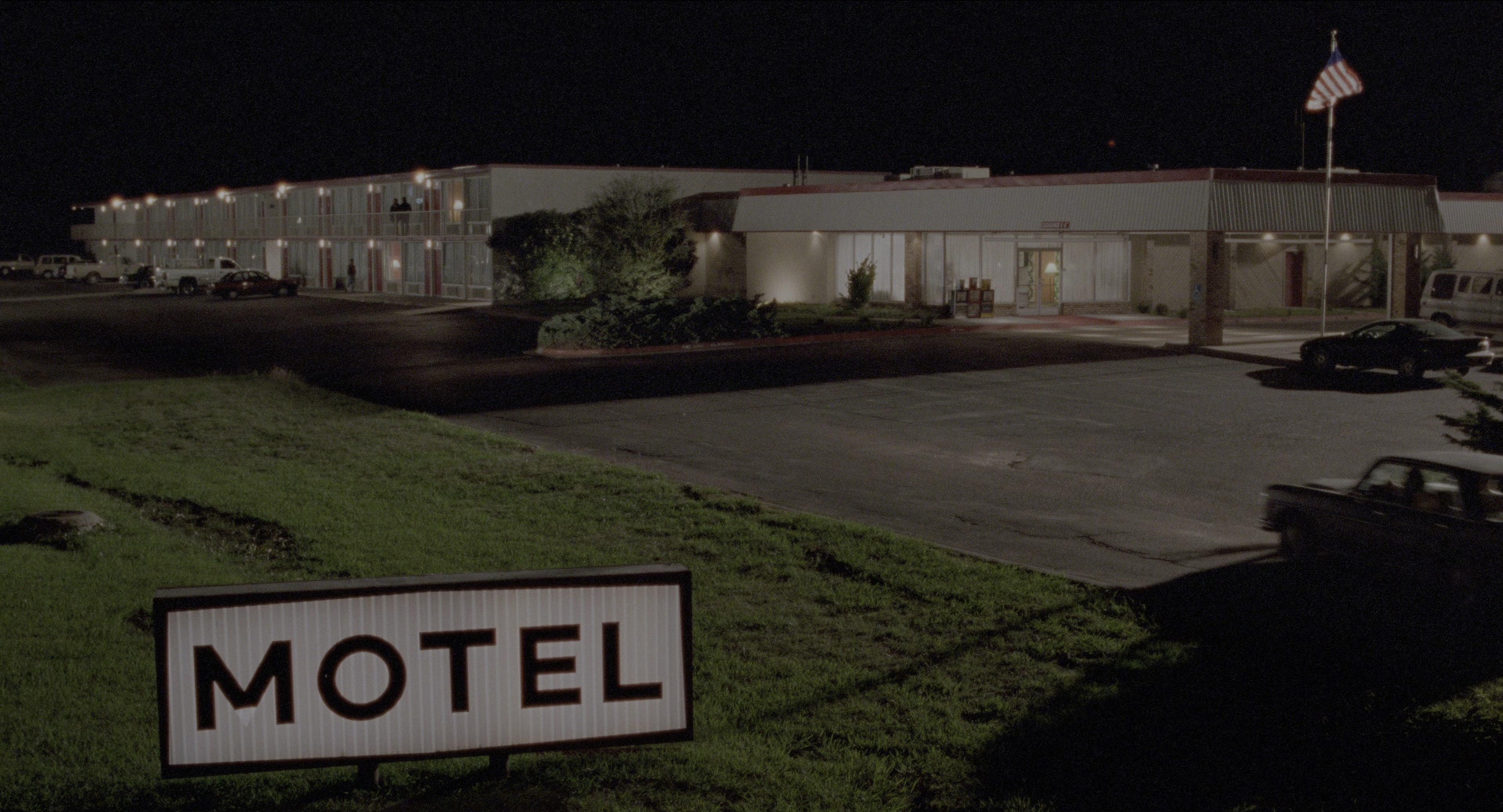 Bottle Rocket (1995), wide, 1.85:1 — film still