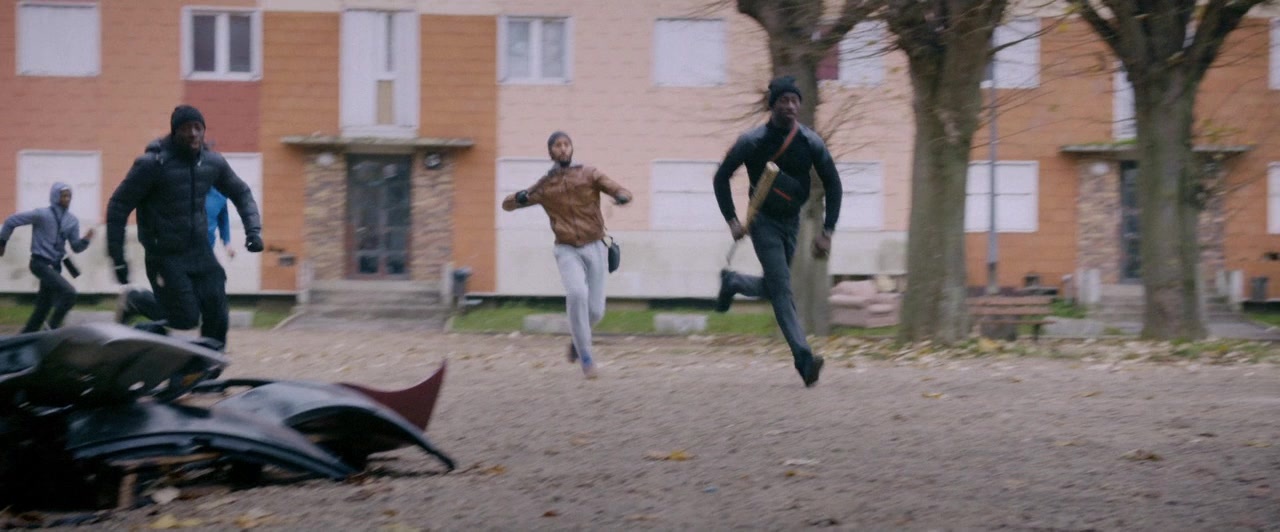 Dheepan (2015), wide, 2.41:1 — film still