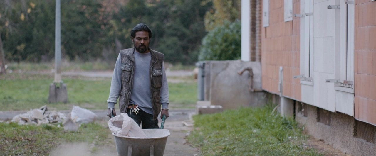 Dheepan (2015), wide, 2.41:1 — film still
