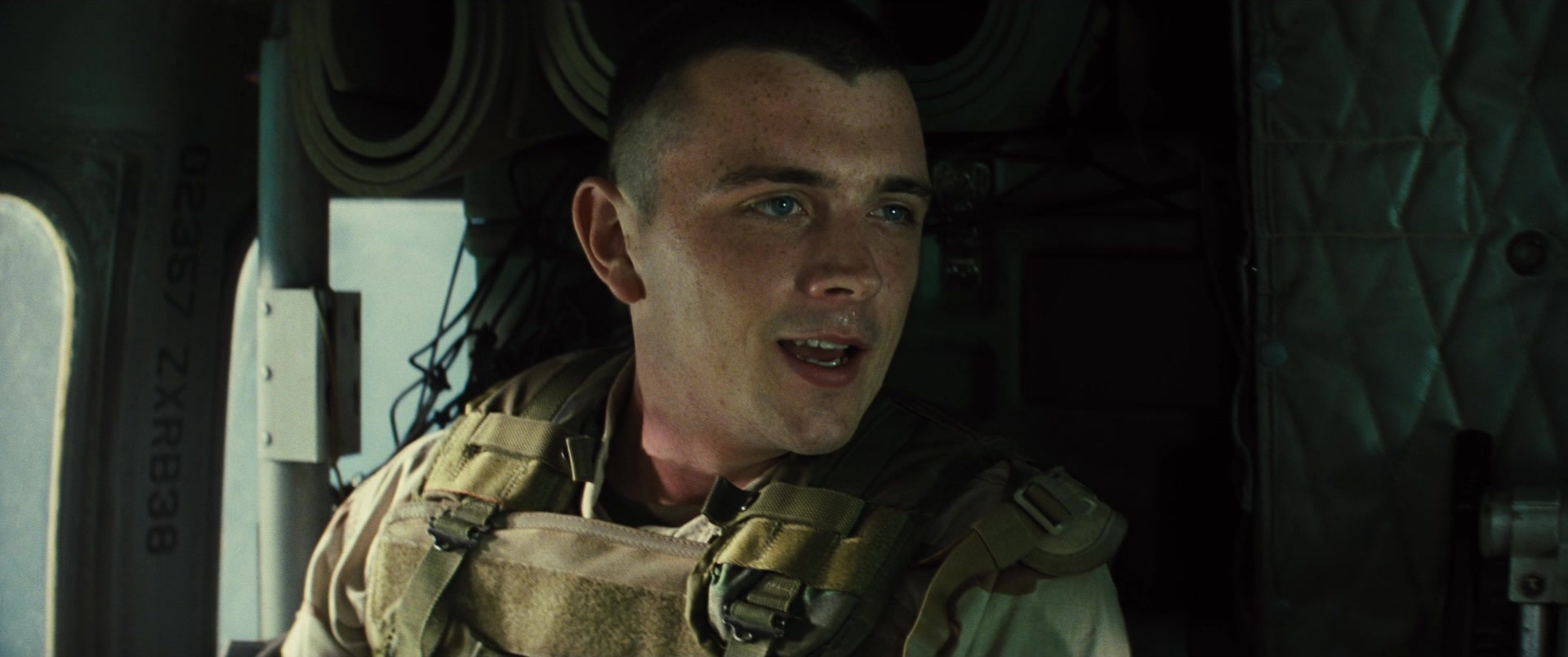 Jack Ryan: Shadow Recruit (2013), medium, 2.39:1 — film still