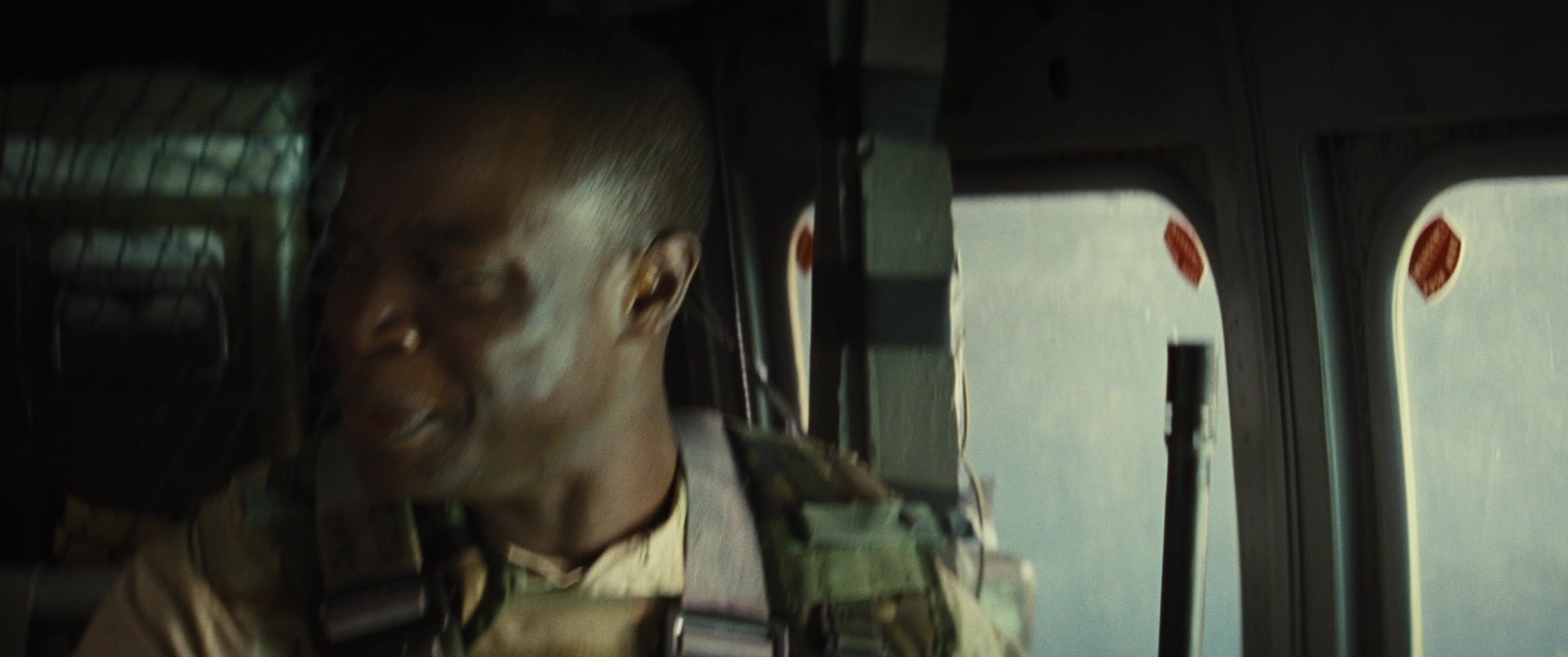 Jack Ryan: Shadow Recruit (2013), wide, 2.39:1 — film still