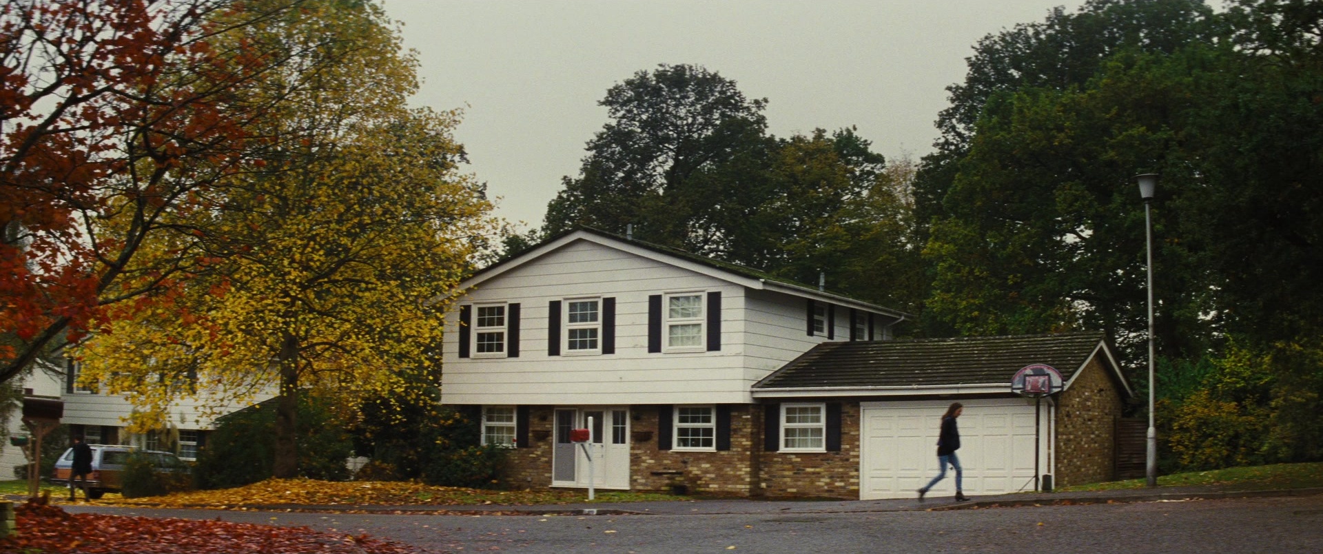 Jack Ryan: Shadow Recruit (2013), wide, 2.39:1 — film still