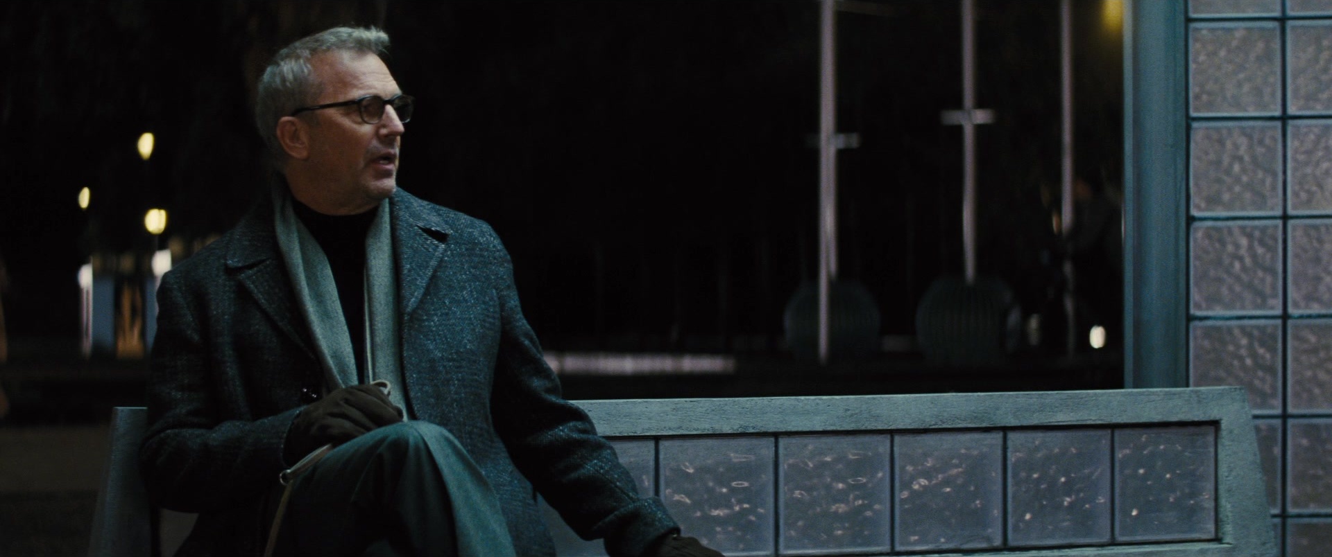 Jack Ryan: Shadow Recruit (2013), wide, 2.39:1 — film still