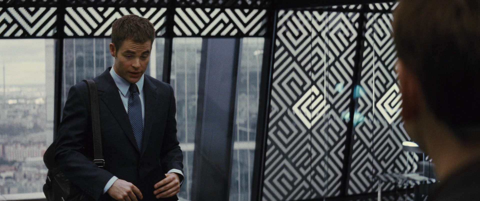 Jack Ryan: Shadow Recruit (2013), wide, 2.39:1 — film still