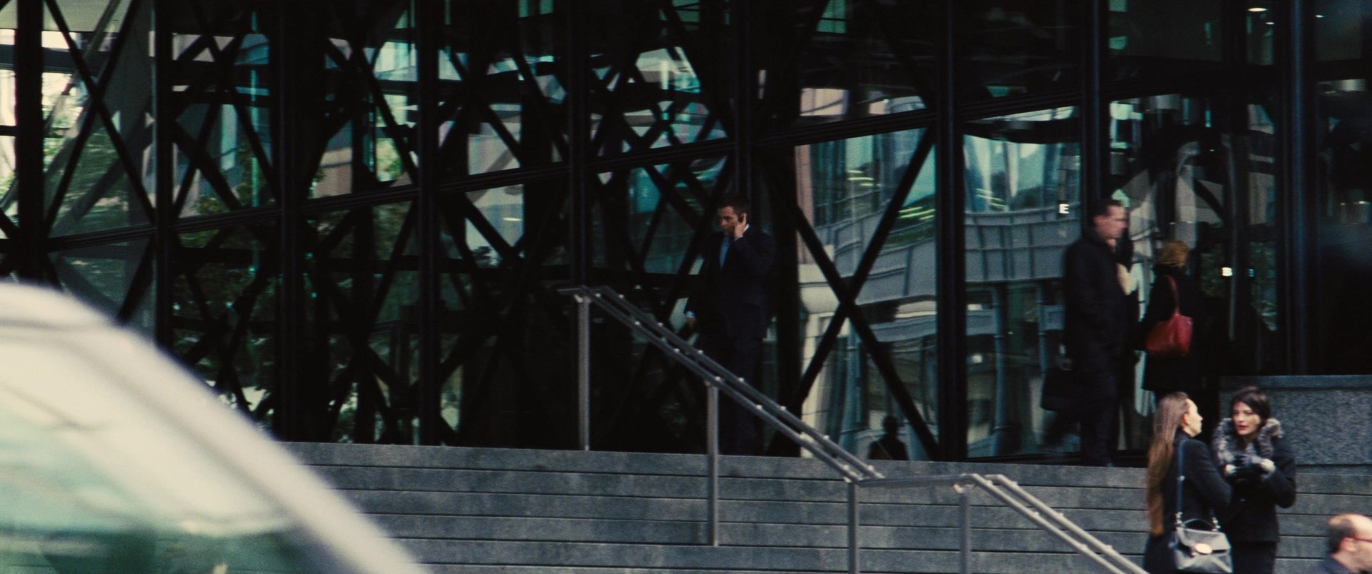 Jack Ryan: Shadow Recruit (2013), wide, 2.39:1 — film still