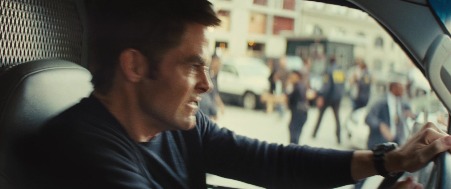 Jack Ryan: Shadow Recruit (2013), wide, 2.39:1 — film still