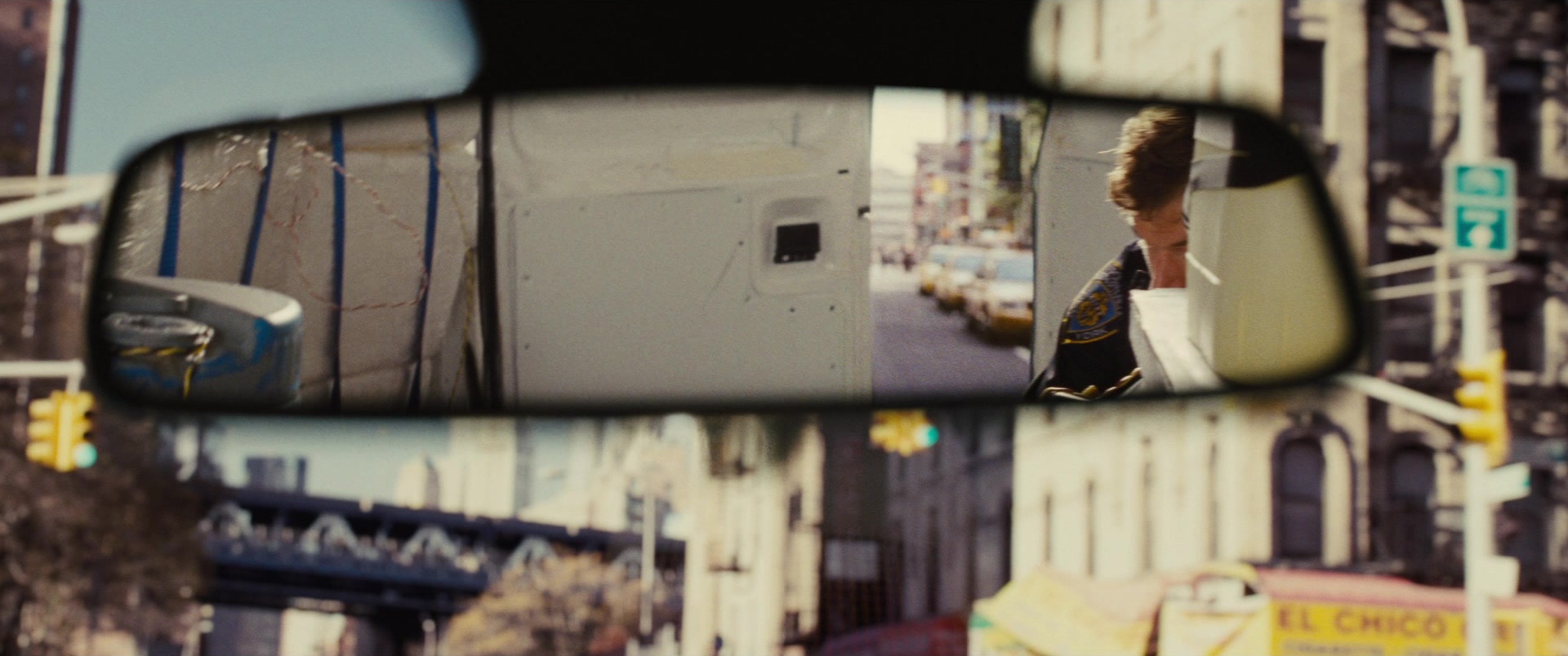 Jack Ryan: Shadow Recruit (2013), wide, 2.39:1 — film still