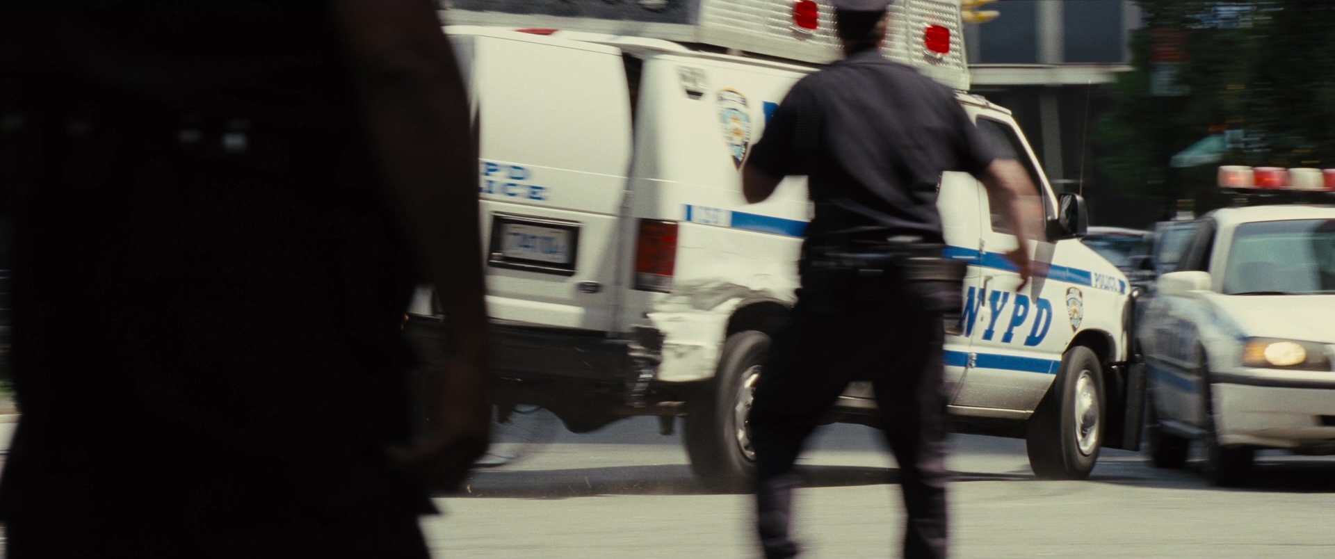 Jack Ryan: Shadow Recruit (2013), wide, 2.39:1 — film still