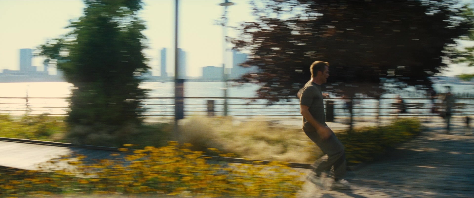 Jack Ryan: Shadow Recruit (2013), wide, 2.39:1 — film still