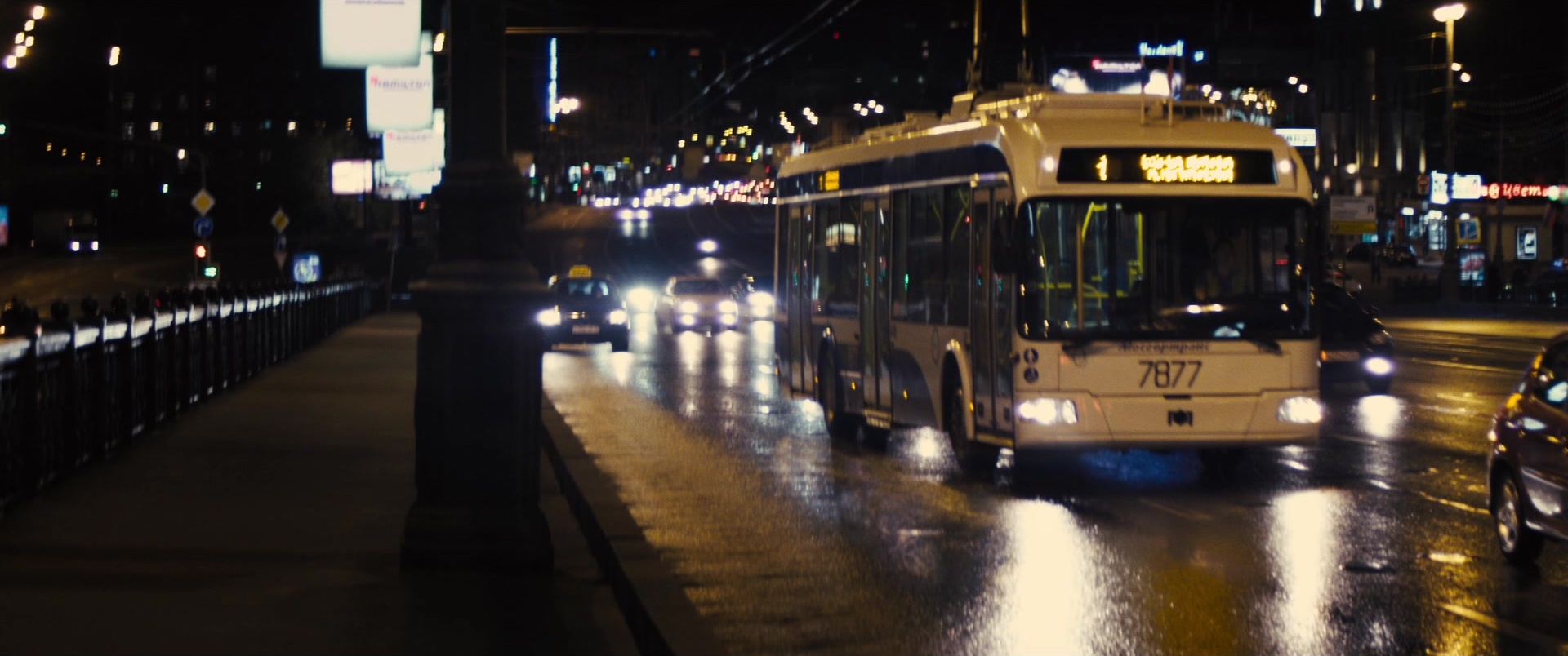 Jack Ryan: Shadow Recruit (2013), wide, 2.39:1 — film still