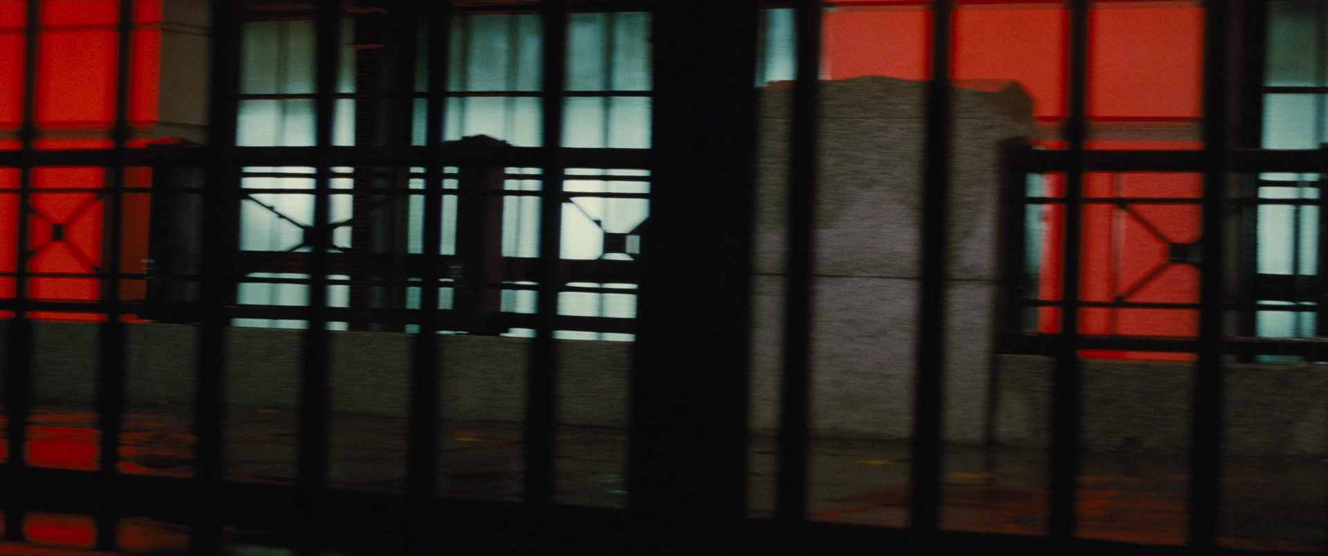 Jack Ryan: Shadow Recruit (2013), wide, 2.39:1 — film still