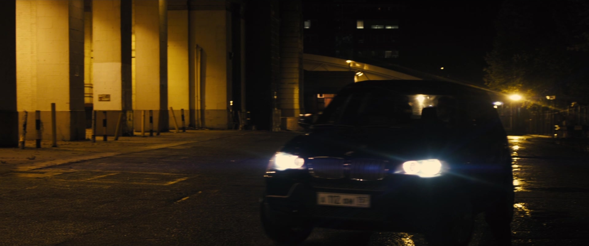 Jack Ryan: Shadow Recruit (2013), unknown, 2.39:1 — film still