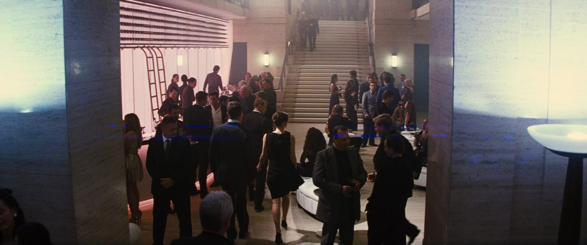 Jack Ryan: Shadow Recruit (2013), wide, 2.39:1 — film still