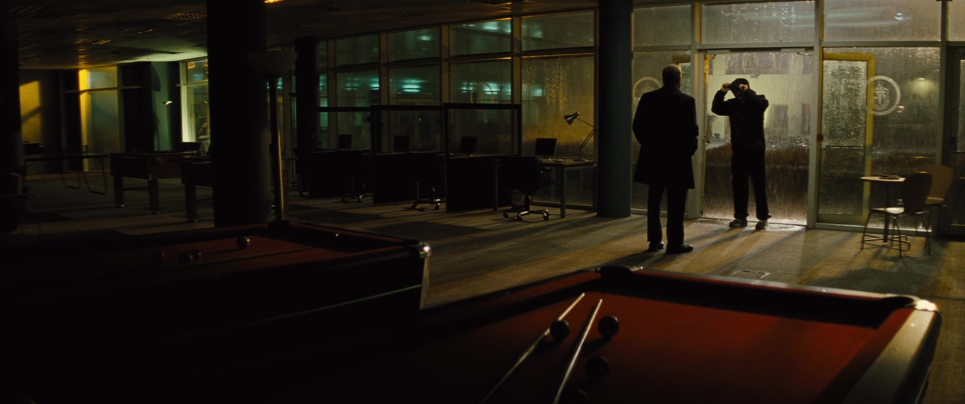 Jack Ryan: Shadow Recruit (2013), wide, 2.39:1 — film still