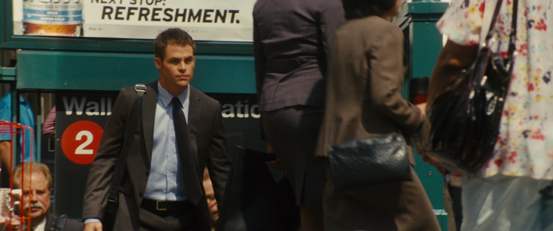 Jack Ryan: Shadow Recruit (2013), wide, 2.39:1 — film still