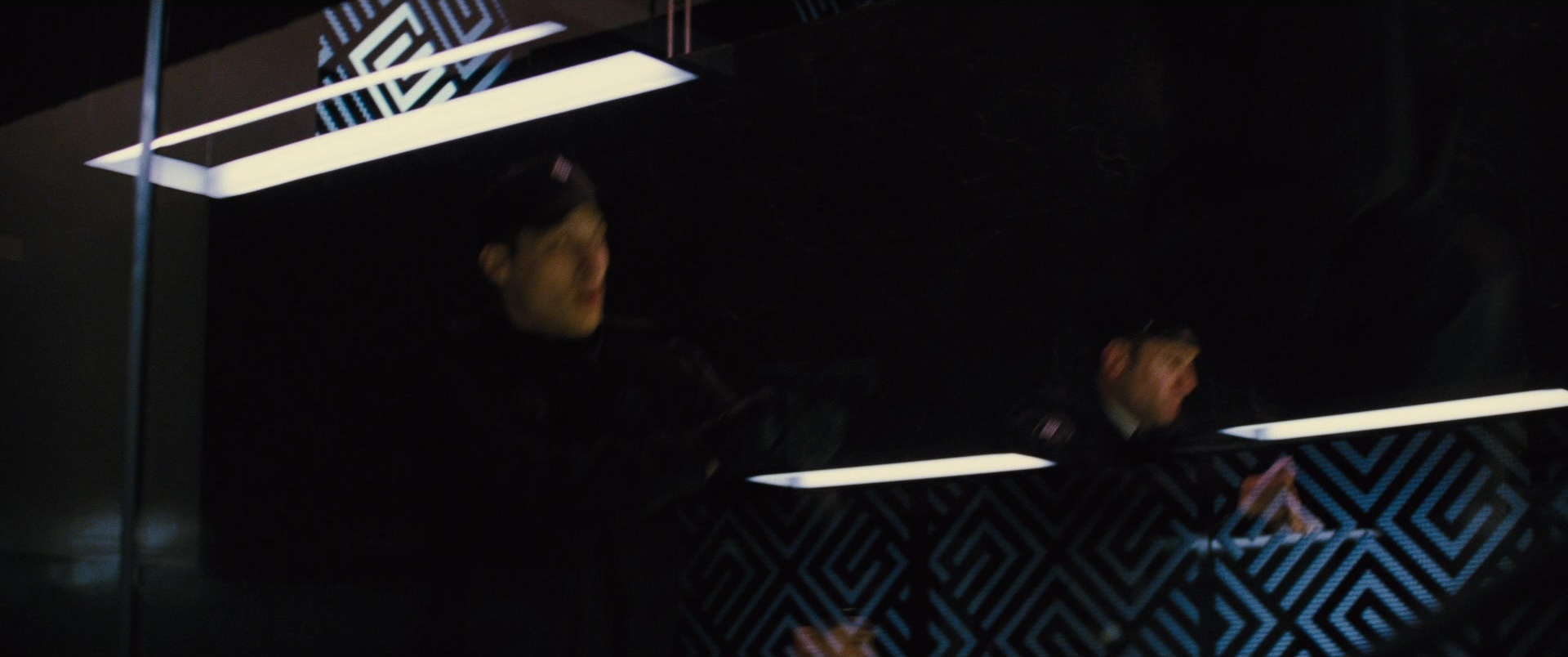 Jack Ryan: Shadow Recruit (2013), wide, 2.39:1 — film still
