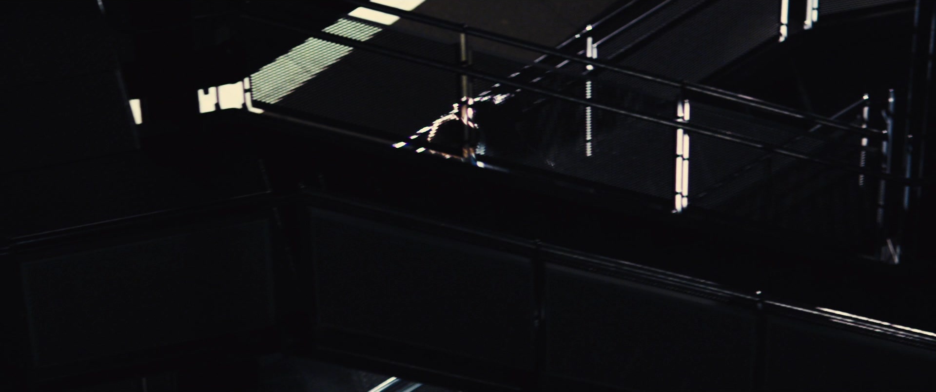 Jack Ryan: Shadow Recruit (2013), wide, 2.39:1 — film still