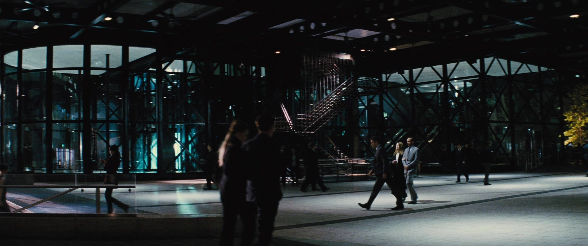 Jack Ryan: Shadow Recruit (2013), wide, 2.39:1 — film still