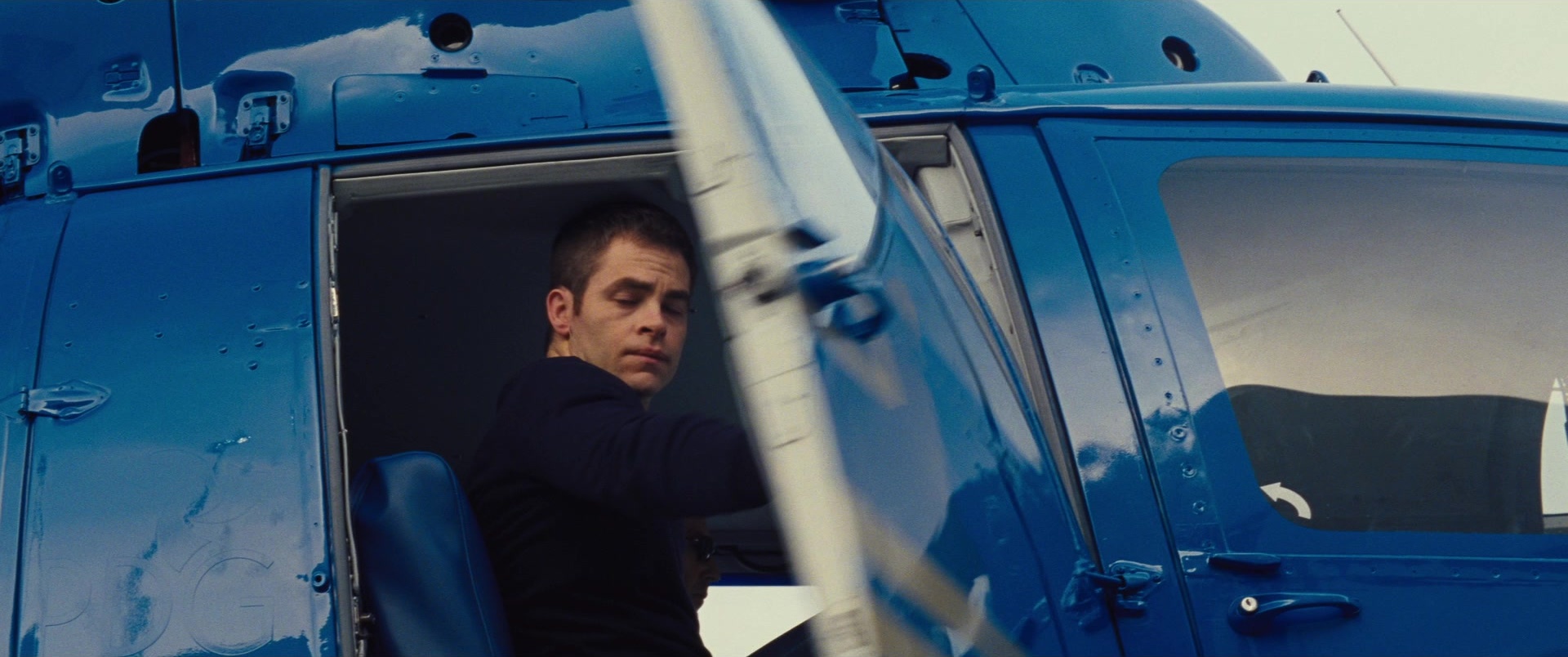 Jack Ryan: Shadow Recruit (2013), wide, 2.39:1 — film still