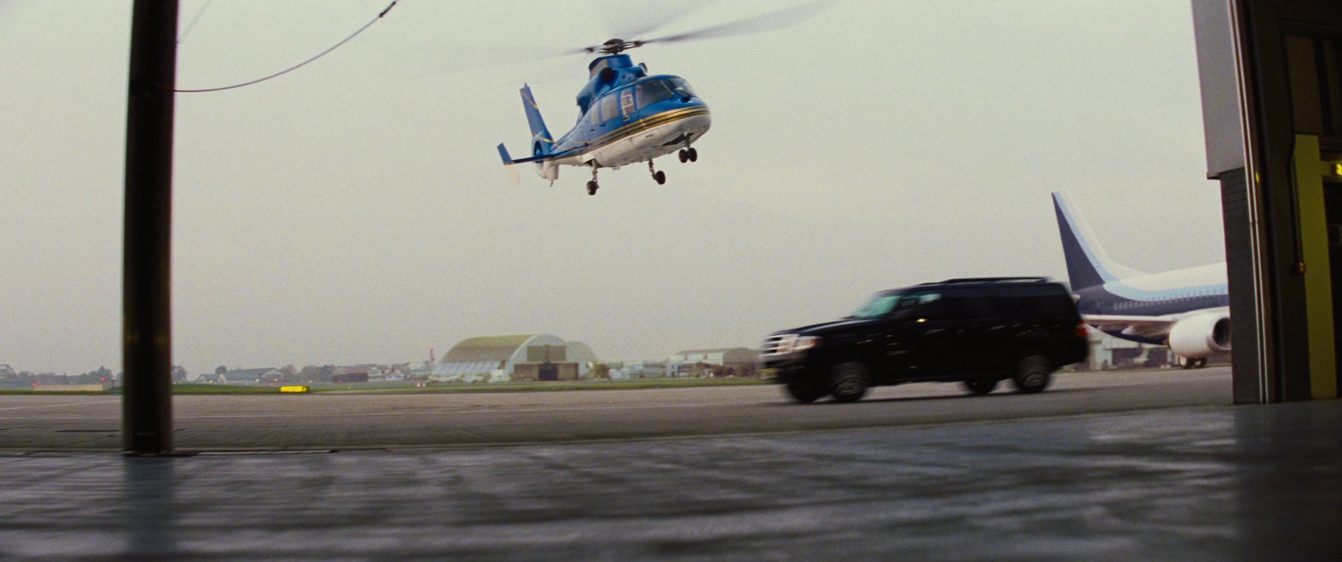 Jack Ryan: Shadow Recruit (2013), unknown, 2.39:1 — film still