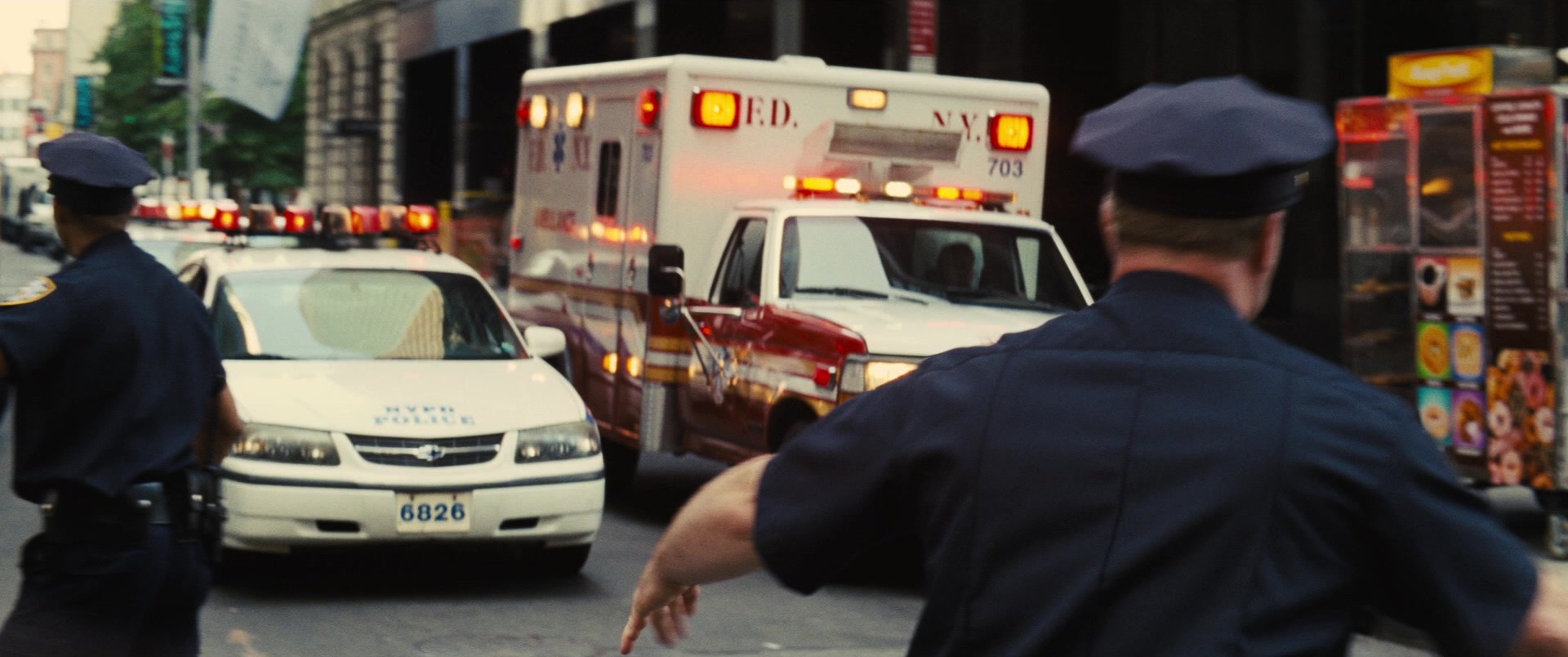 Jack Ryan: Shadow Recruit (2013), wide, 2.39:1 — film still
