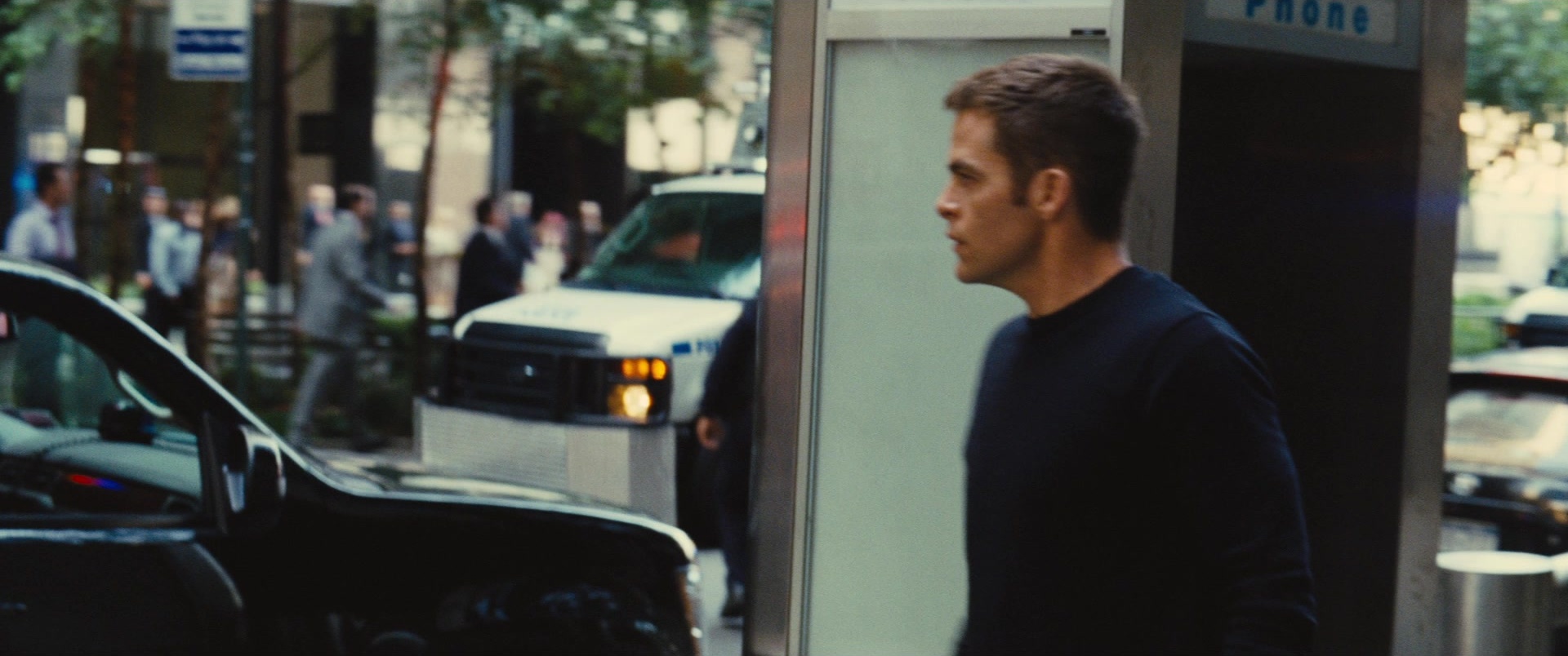 Jack Ryan: Shadow Recruit (2013), wide, 2.39:1 — film still