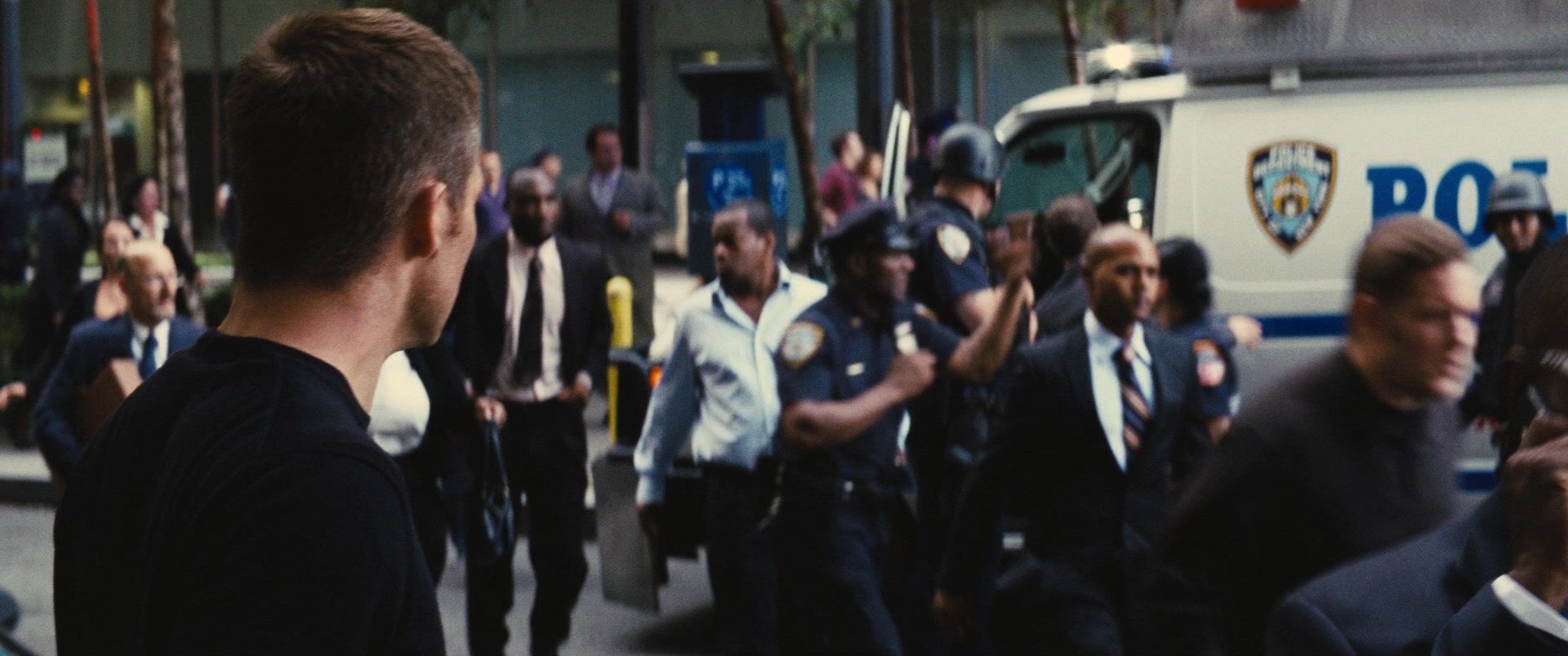 Jack Ryan: Shadow Recruit (2013), wide, 2.39:1 — film still