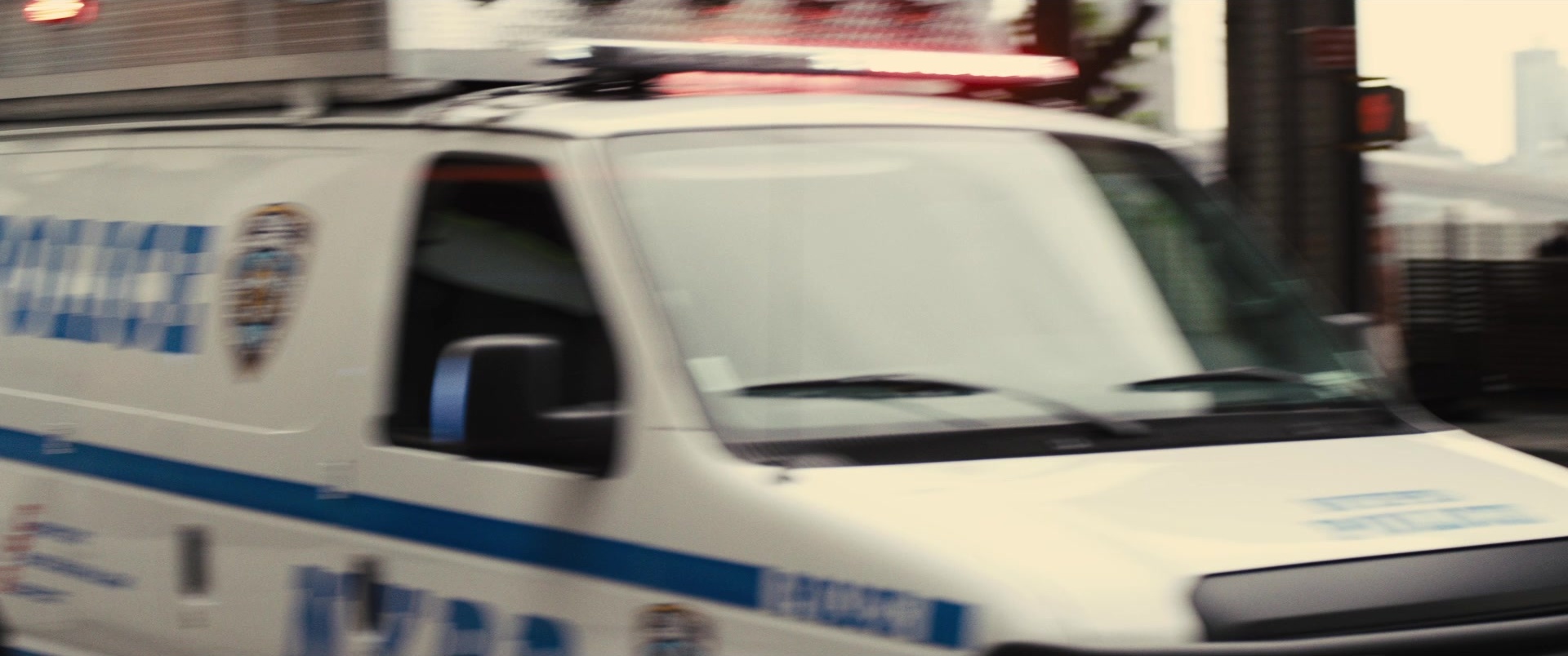 Jack Ryan: Shadow Recruit (2013), wide, 2.39:1 — film still