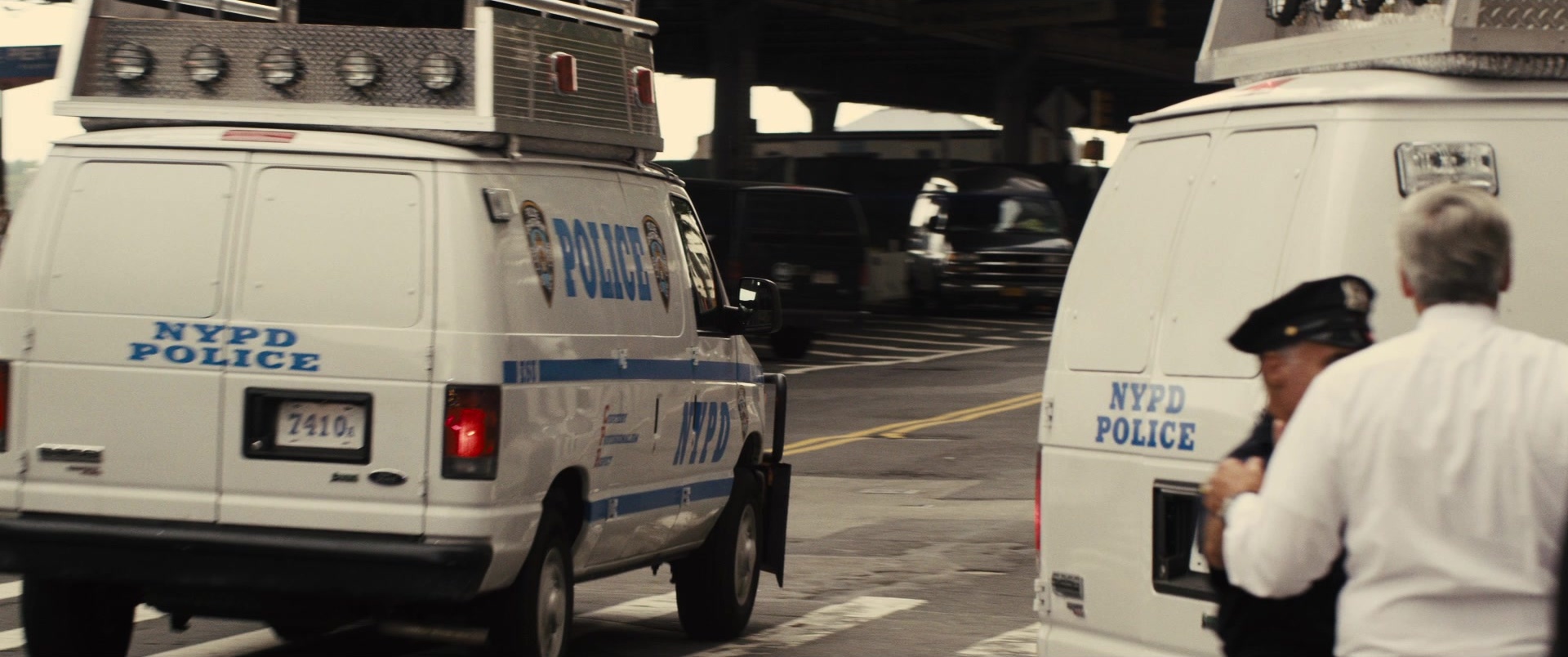 Jack Ryan: Shadow Recruit (2013), wide, 2.39:1 — film still
