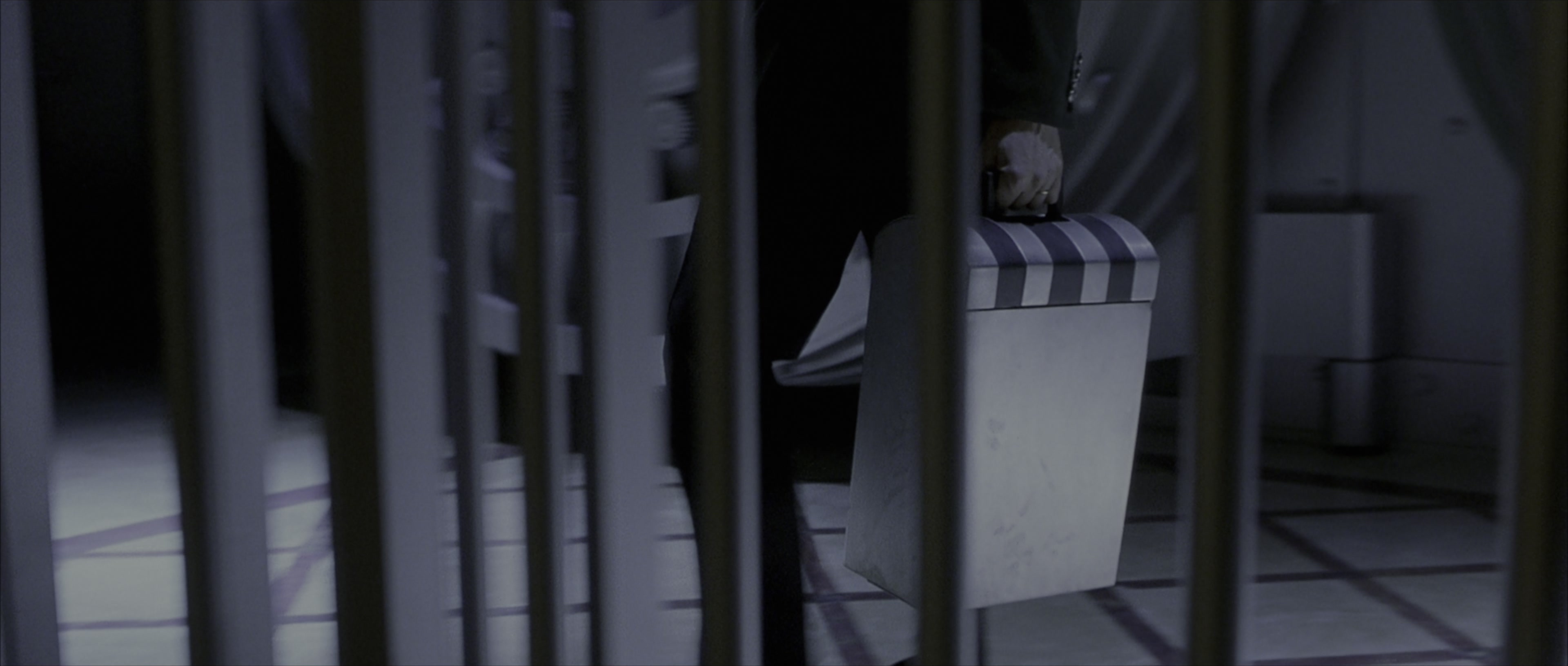 The Bourne Identity (2002), wide, 2.35:1 — film still