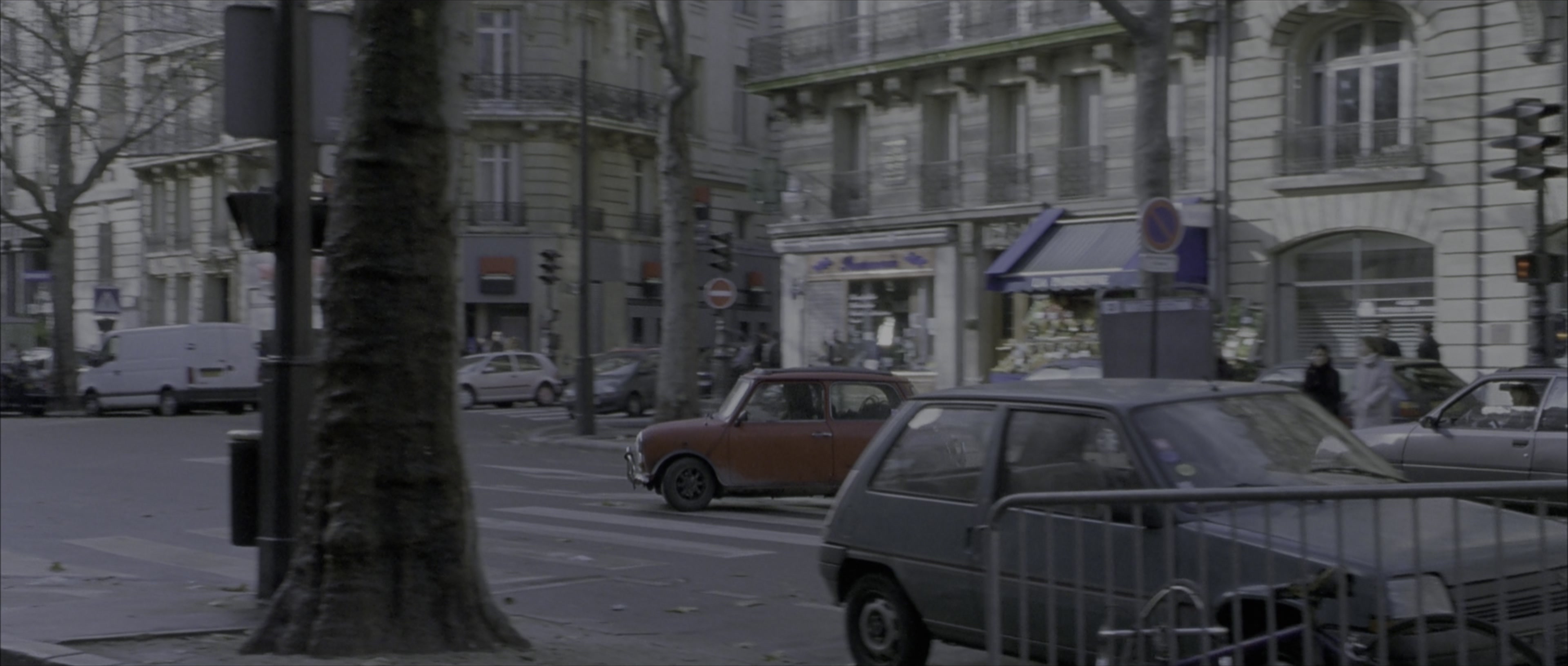 The Bourne Identity (2002), wide, 2.35:1 — film still