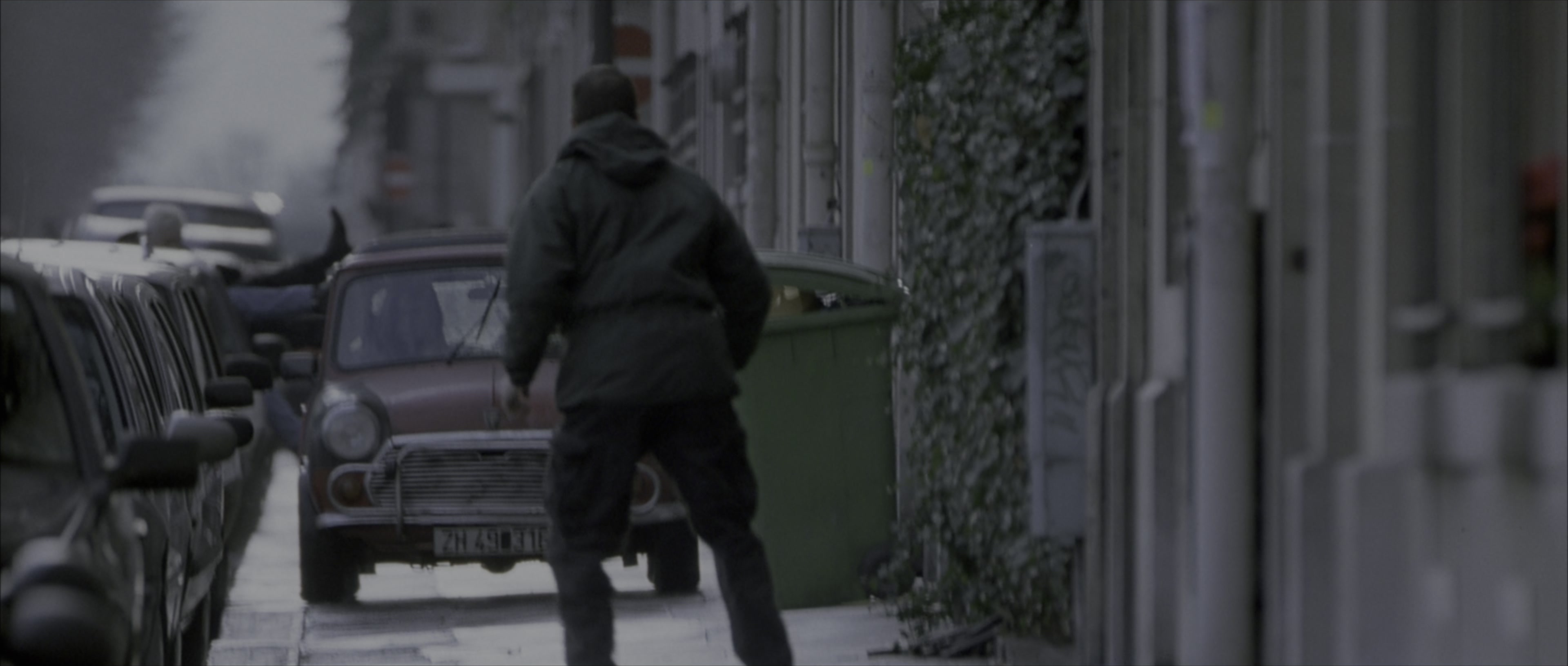 The Bourne Identity (2002), wide, 2.35:1 — film still