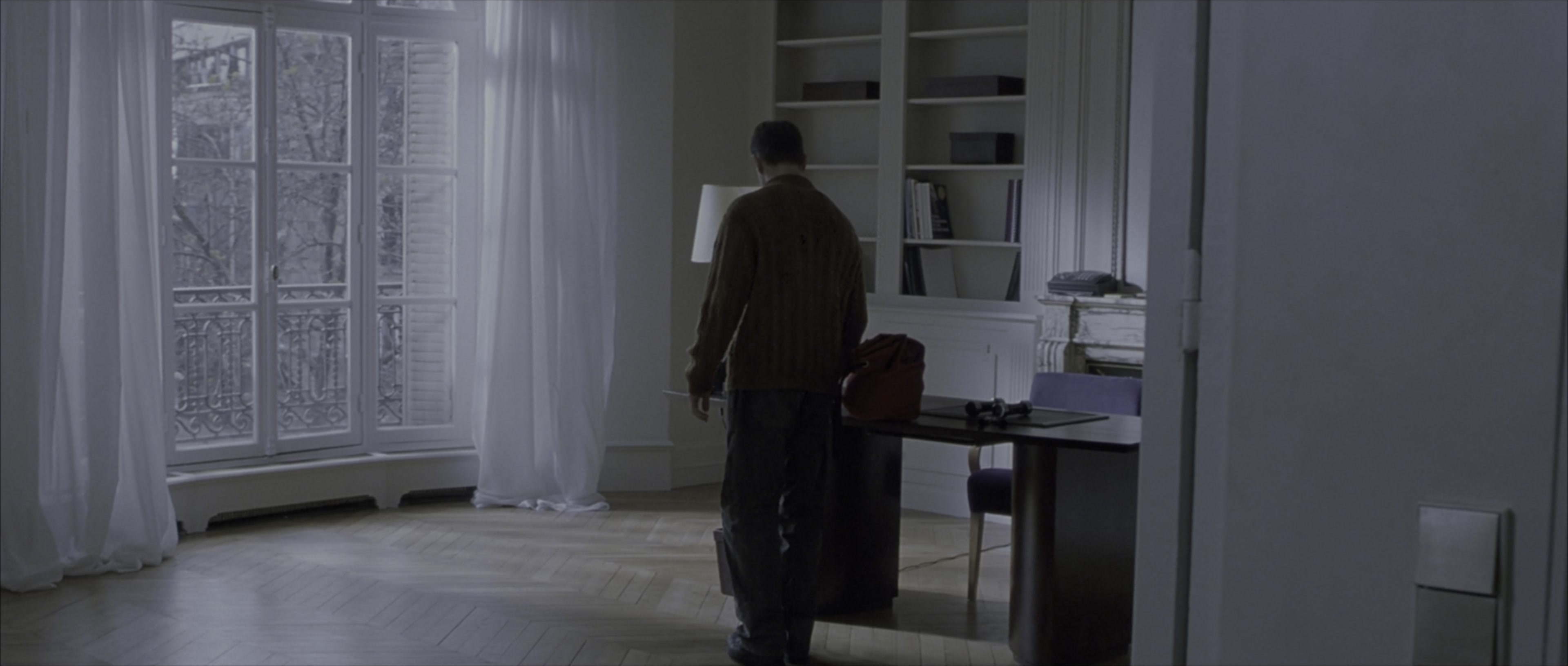 The Bourne Identity (2002), wide, 2.35:1 — film still