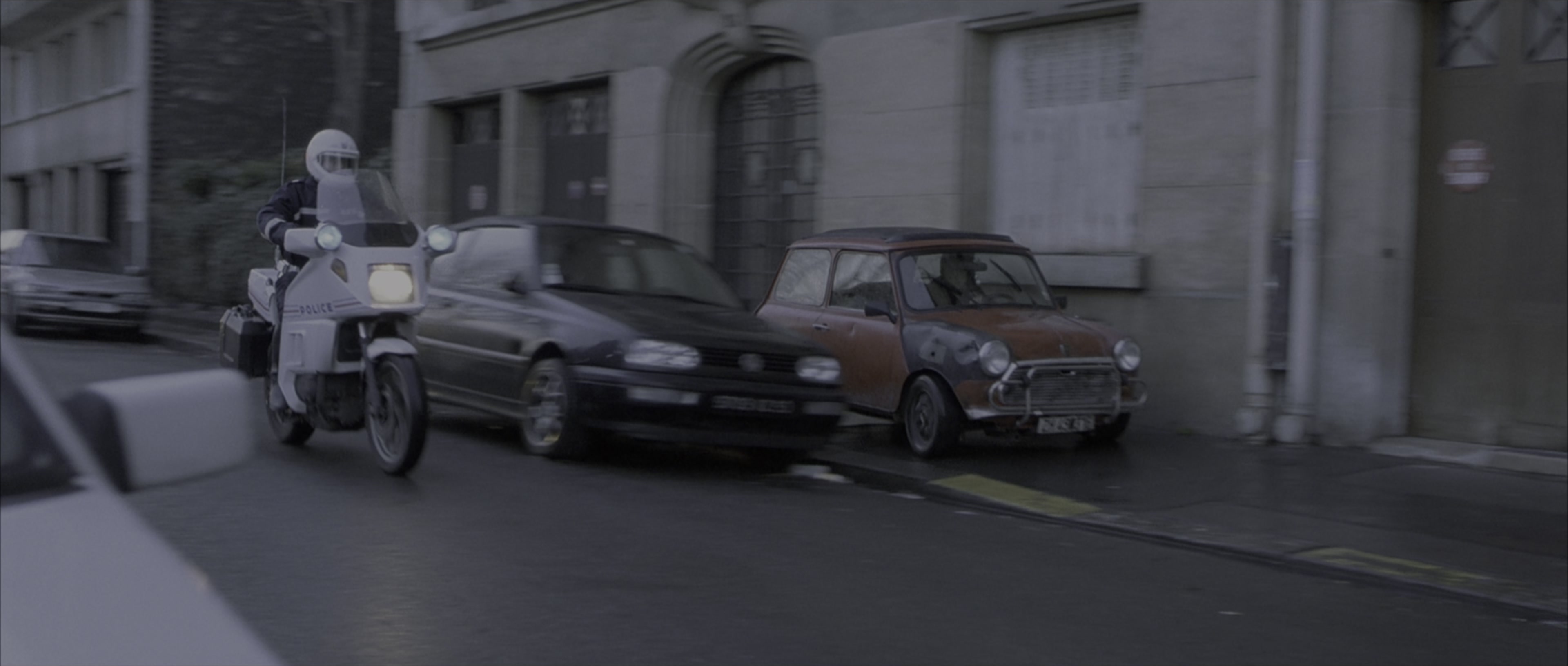 The Bourne Identity (2002), wide, 2.35:1 — film still