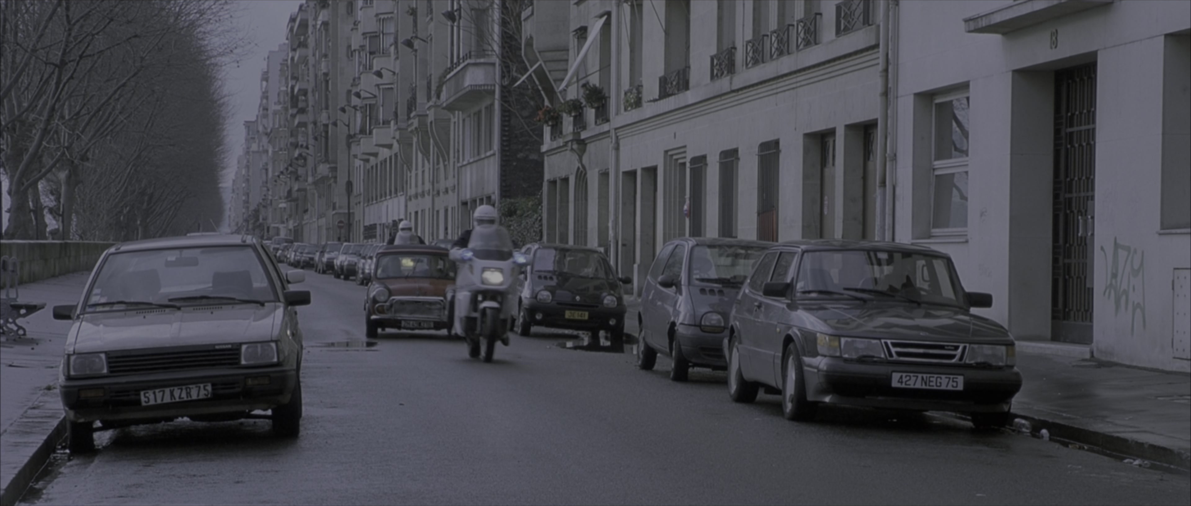The Bourne Identity (2002), wide, 2.35:1 — film still