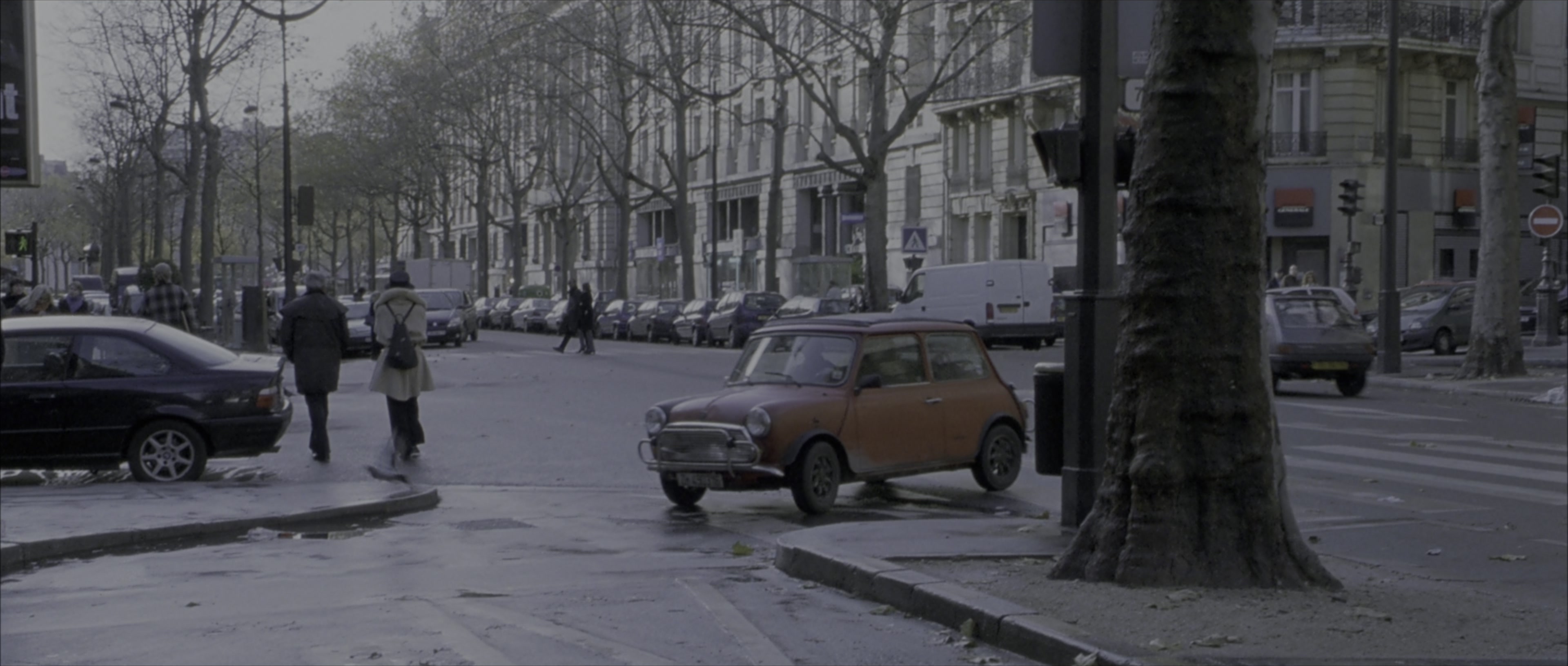 The Bourne Identity (2002), wide, 2.35:1 — film still
