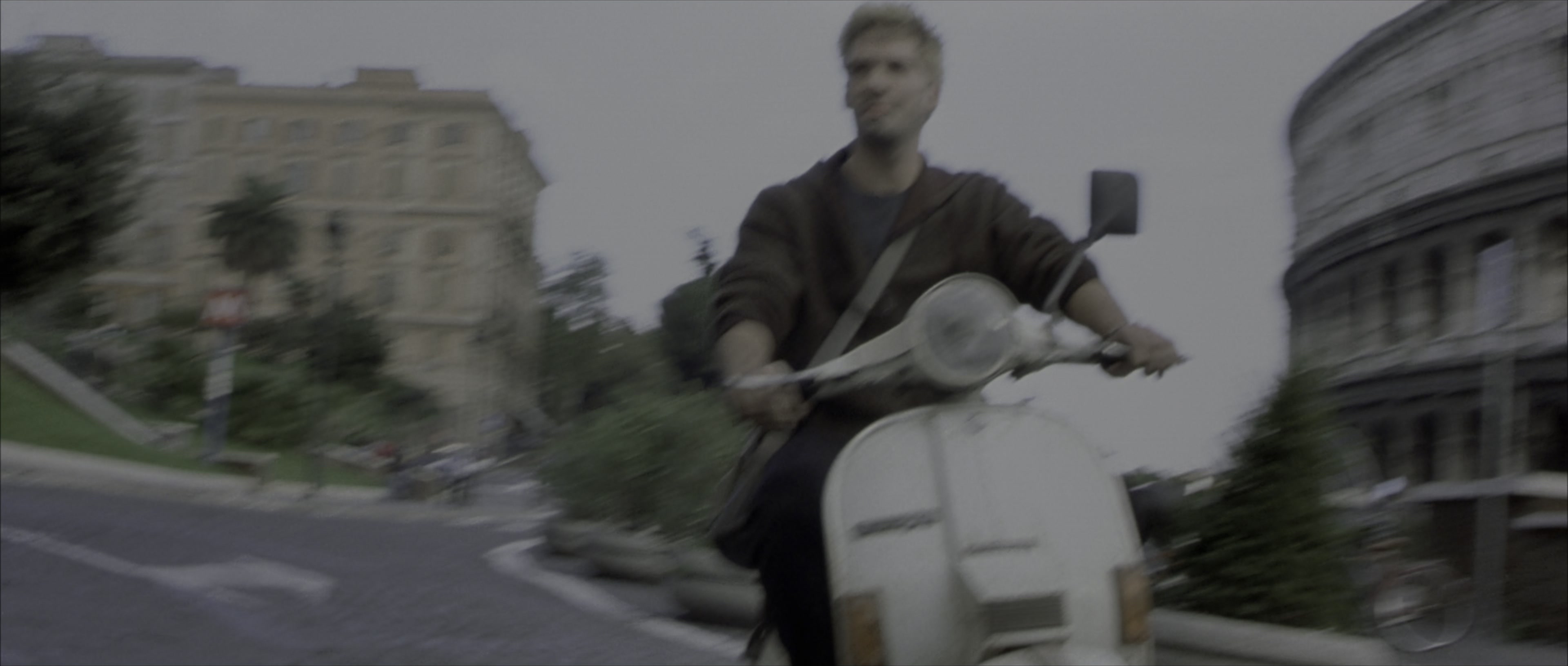 The Bourne Identity (2002), wide, 2.35:1 — film still