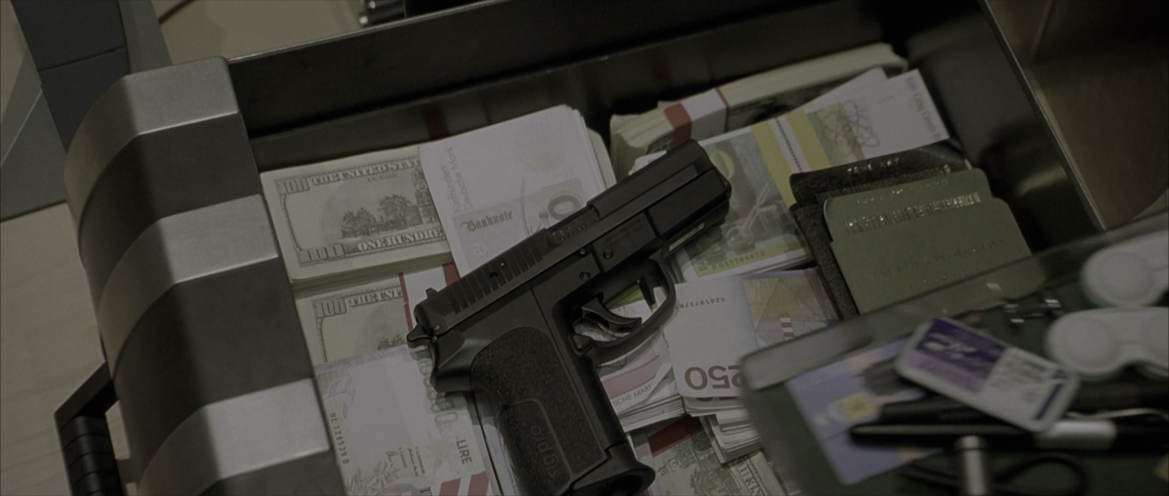 The Bourne Identity (2002), wide, 2.35:1 — film still