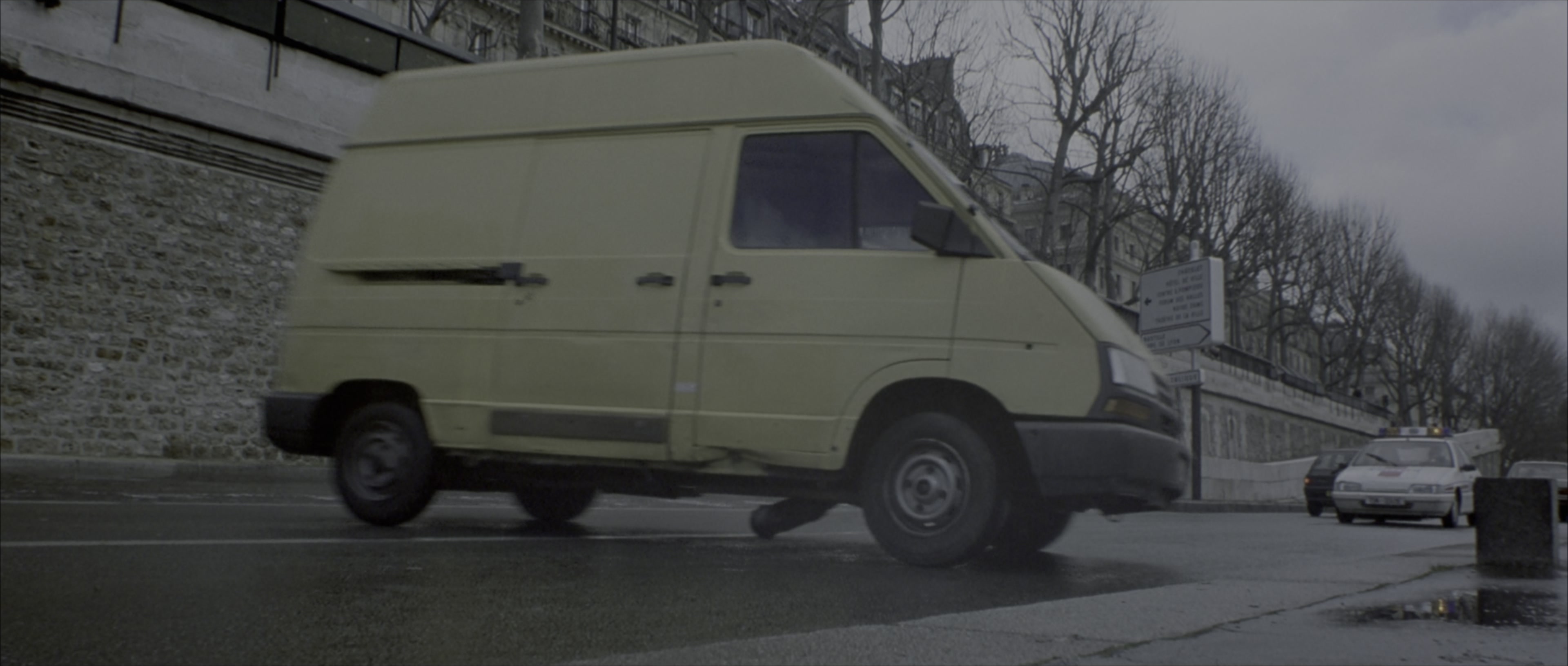 The Bourne Identity (2002), wide, 2.35:1 — film still
