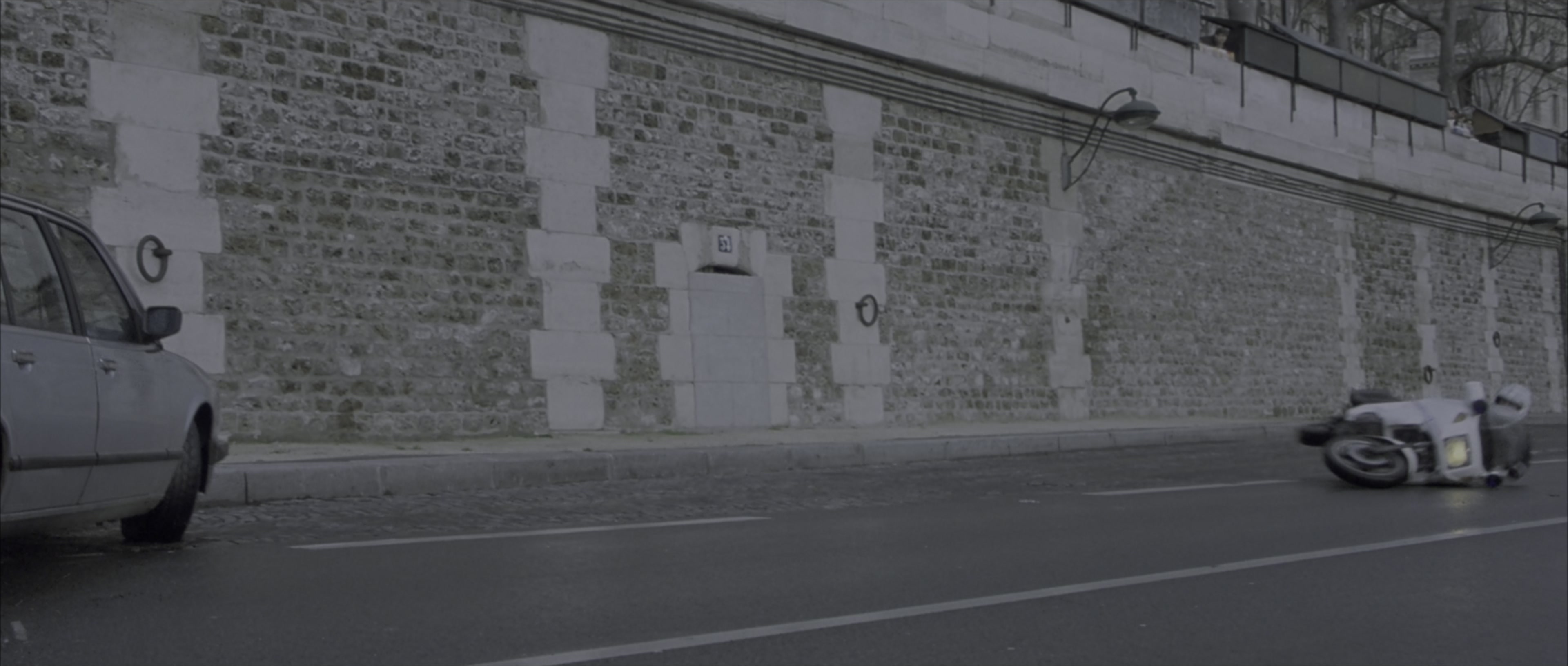 The Bourne Identity (2002), wide, 2.35:1 — film still