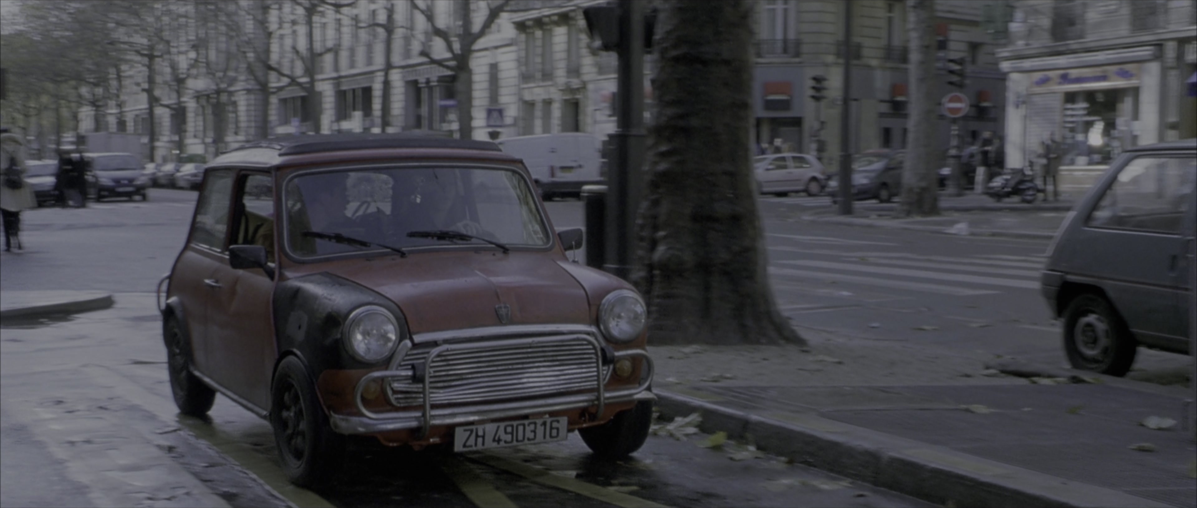 The Bourne Identity (2002), wide, 2.35:1 — film still