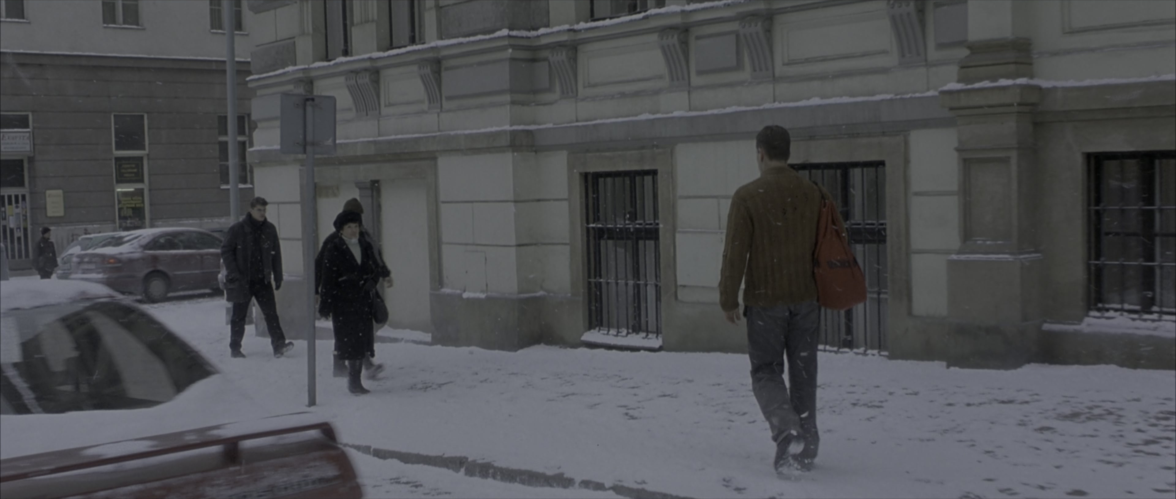 The Bourne Identity (2002), wide, 2.35:1 — film still